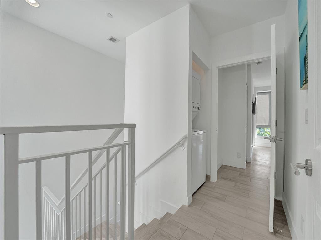 703 SE 16th Court, Fort Lauderdale, FL 33316 — photo 19 of 36