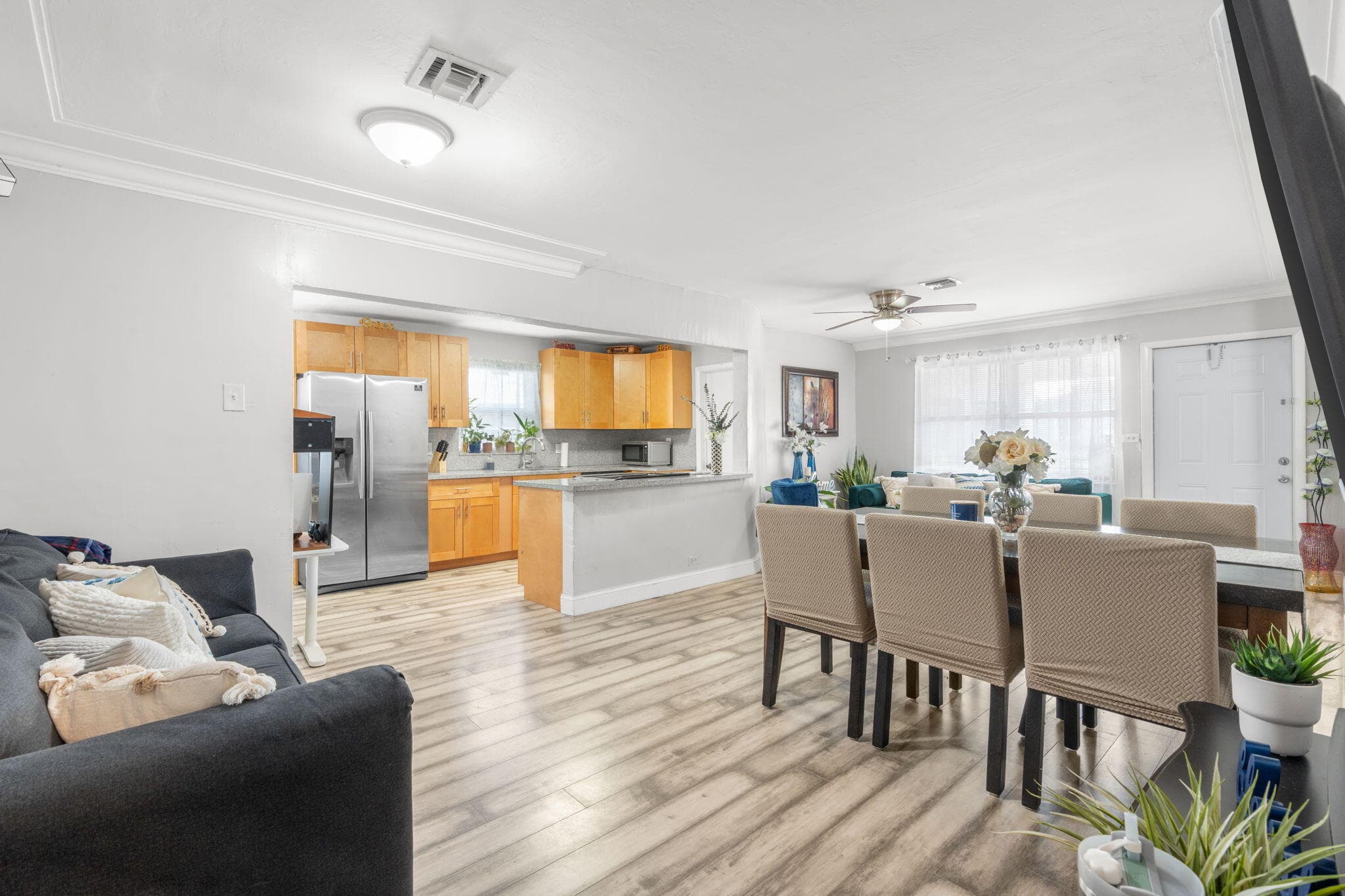 1241 NW 30th Avenue, Fort Lauderdale, FL 33311 — photo 3 of 28