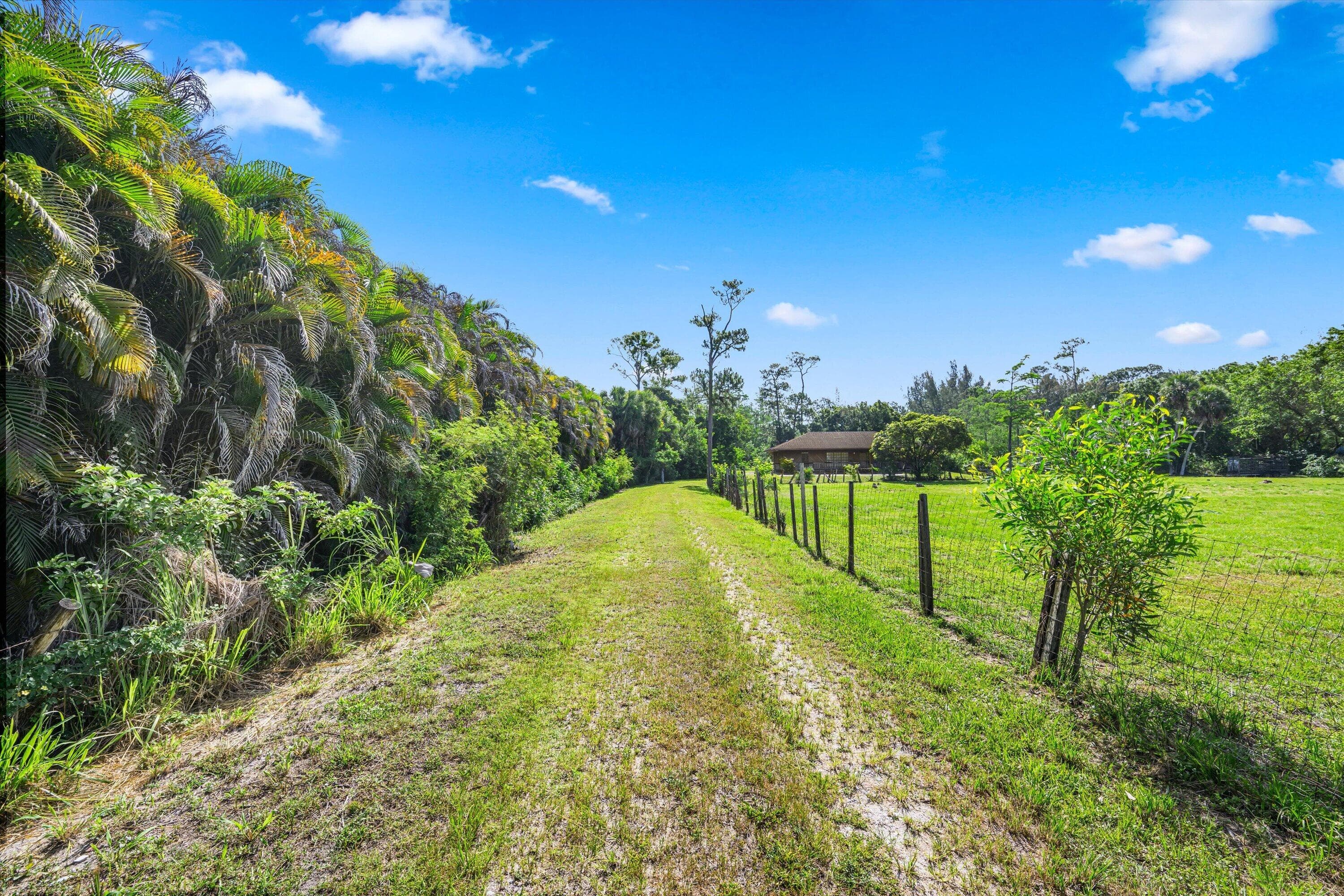 1814 A Road, Loxahatchee Groves, FL 33470 — photo 8 of 38