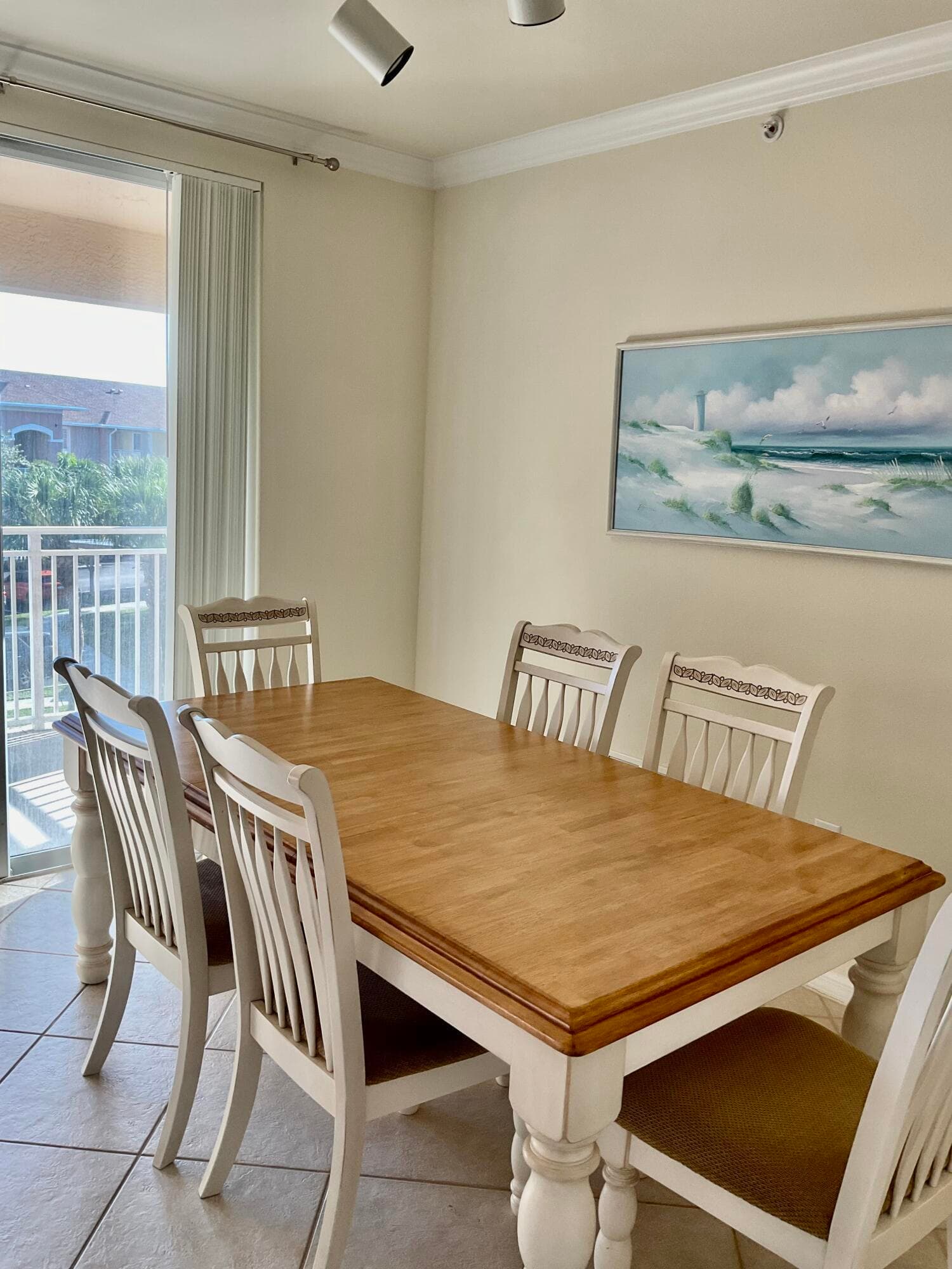 6556 Emerald Dunes Drive 303, West Palm Beach, FL 33411 — photo 4 of 17