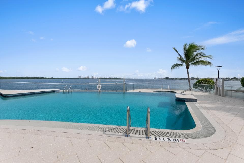 100 Lakeshore Drive 957, North Palm Beach, FL 33408 — photo 37 of 58