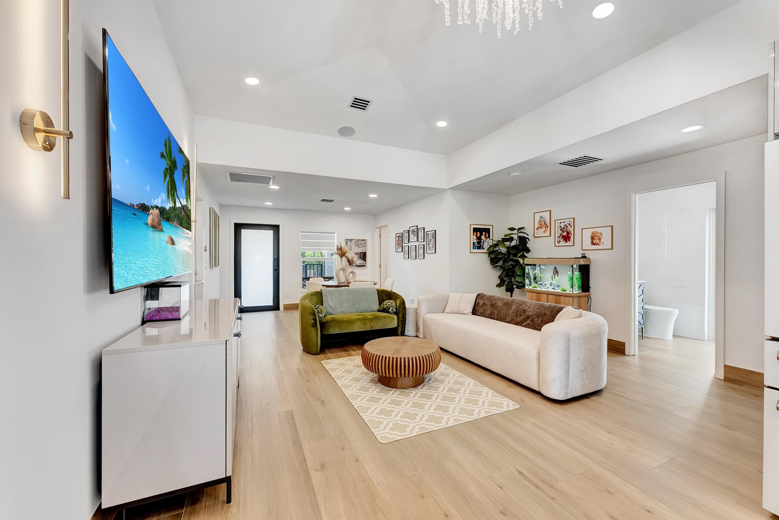 413 SW 15th Avenue, Delray Beach, FL 33444 — photo 9 of 38