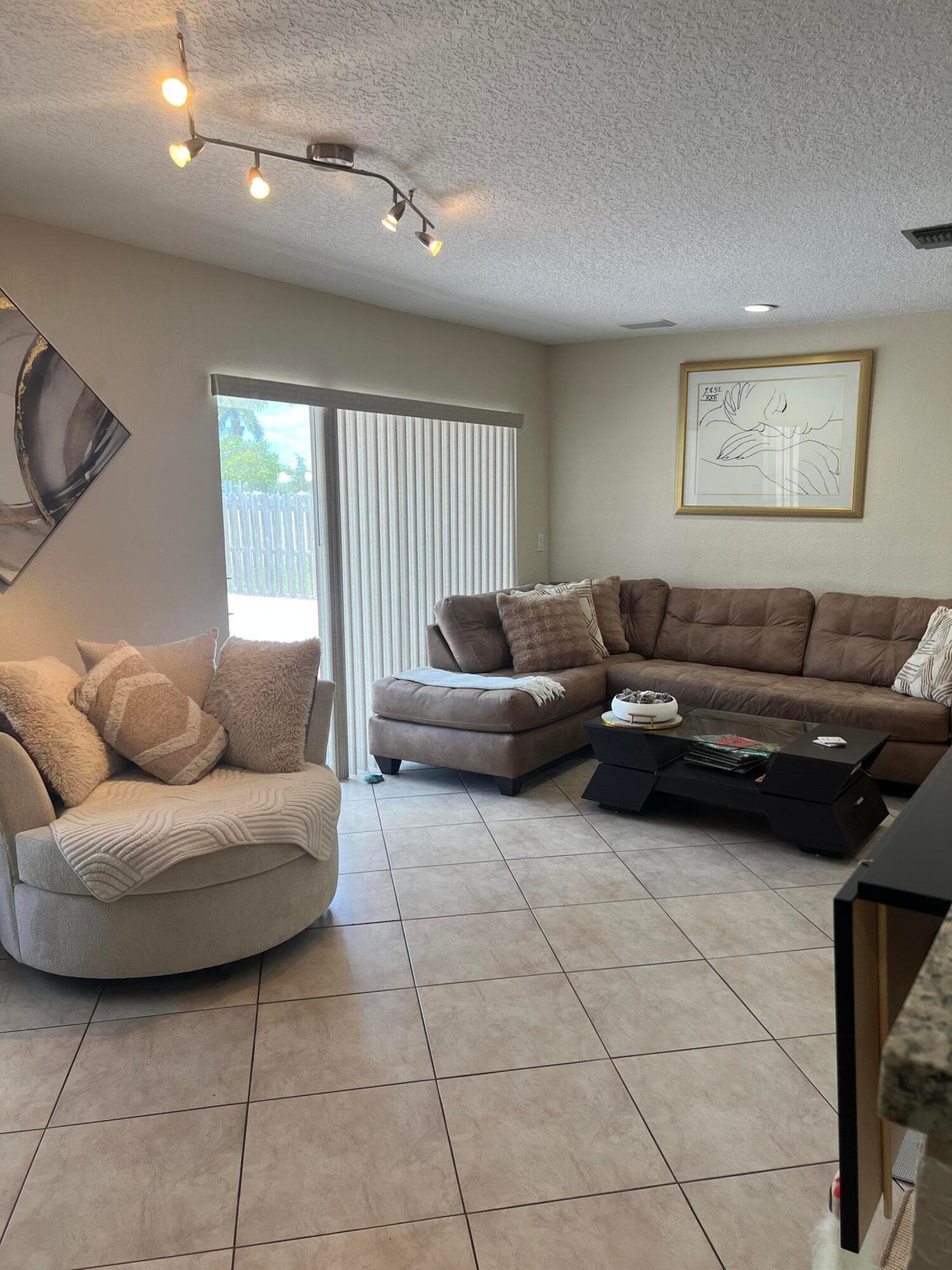 3310 NW 90th Avenue 3310-3310s, Coral Springs, FL 33065 — photo 11 of 44
