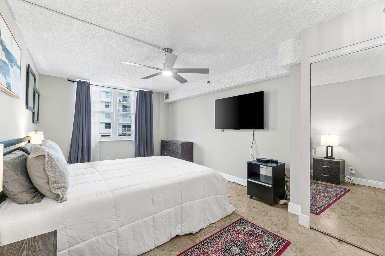 4511 S Ocean Boulevard Unit 106, Highland Beach, FL 33487 — photo 17 of 37