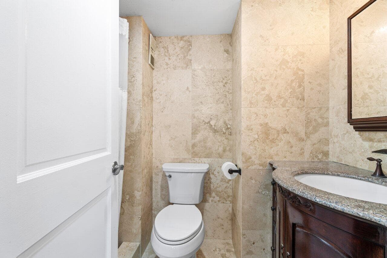 4511 S Ocean Boulevard Unit 106, Highland Beach, FL 33487 — photo 18 of 37
