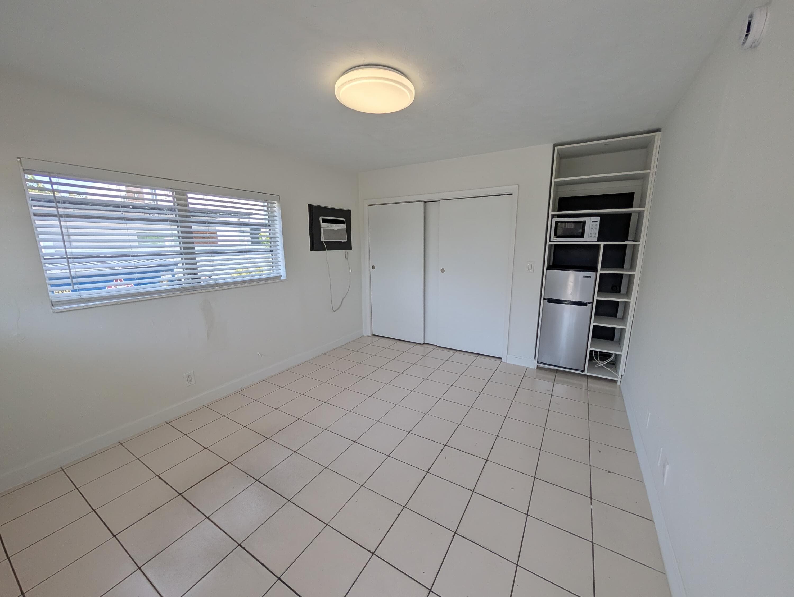901 NE 16th Avenue 8, Fort Lauderdale, FL 33304 — photo 10 of 18