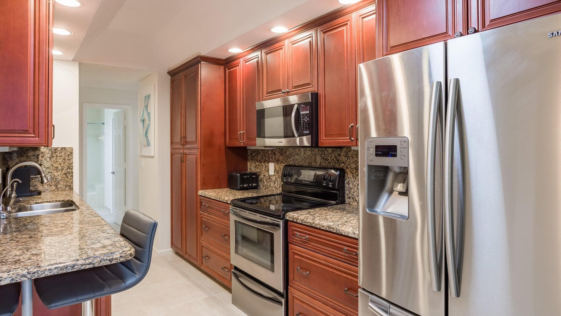 7460 La Paz Boulevard 208, Boca Raton, FL 33433 — photo 9 of 23