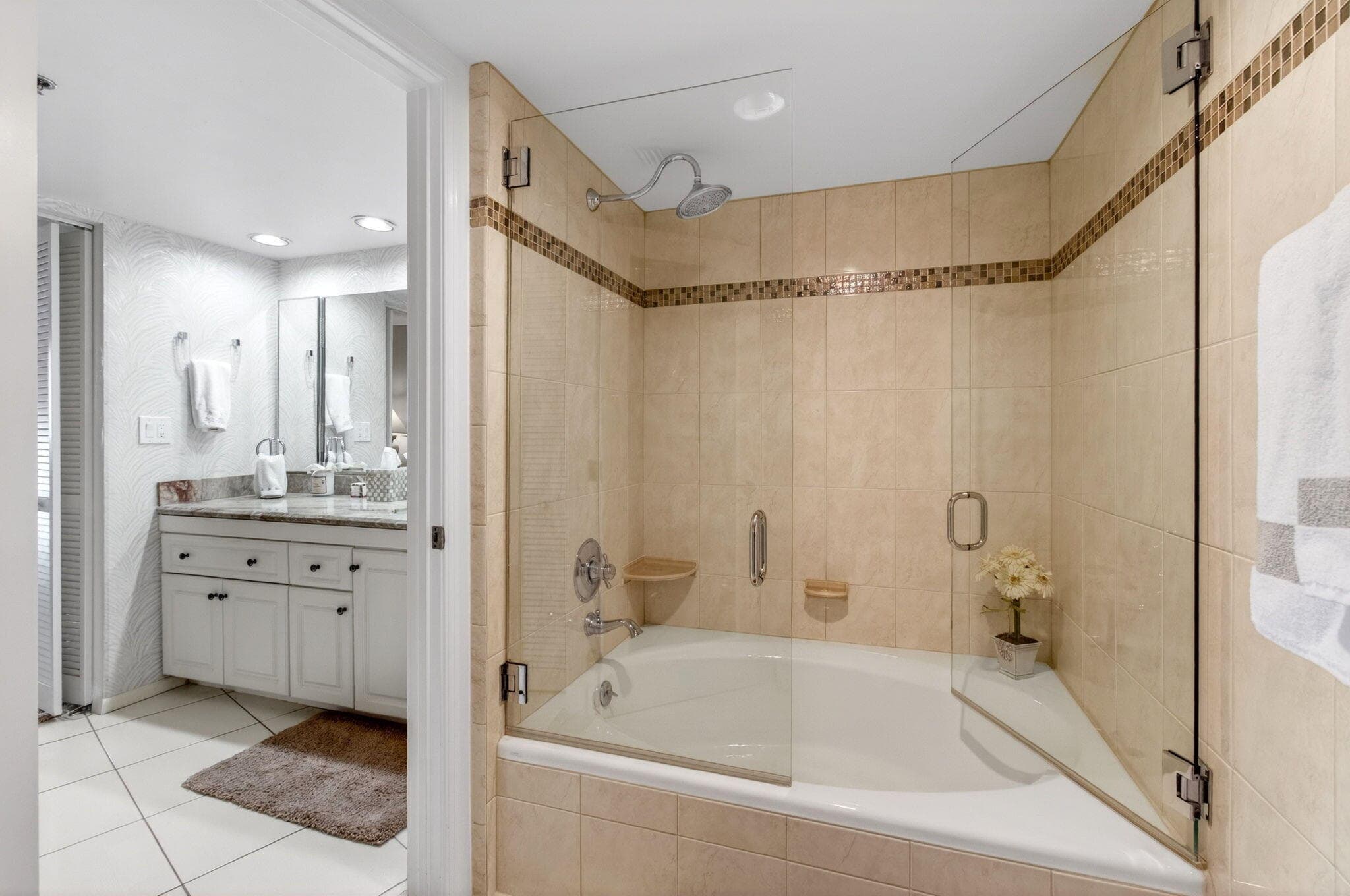 4740 S Ocean Boulevard 1503, Boca Raton, FL 33487 — photo 16 of 57