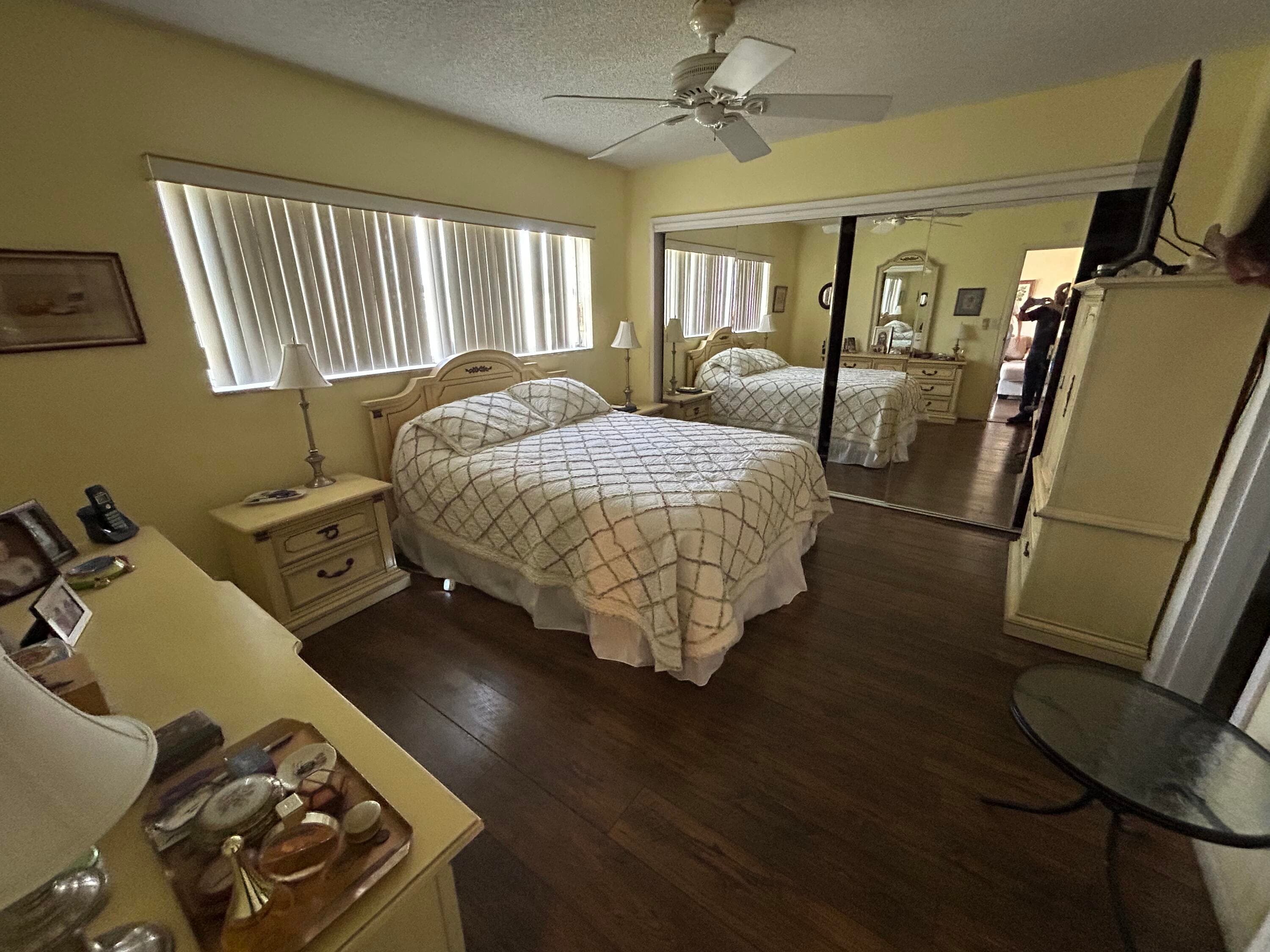 Condominium in Margate — photo 11 of 20