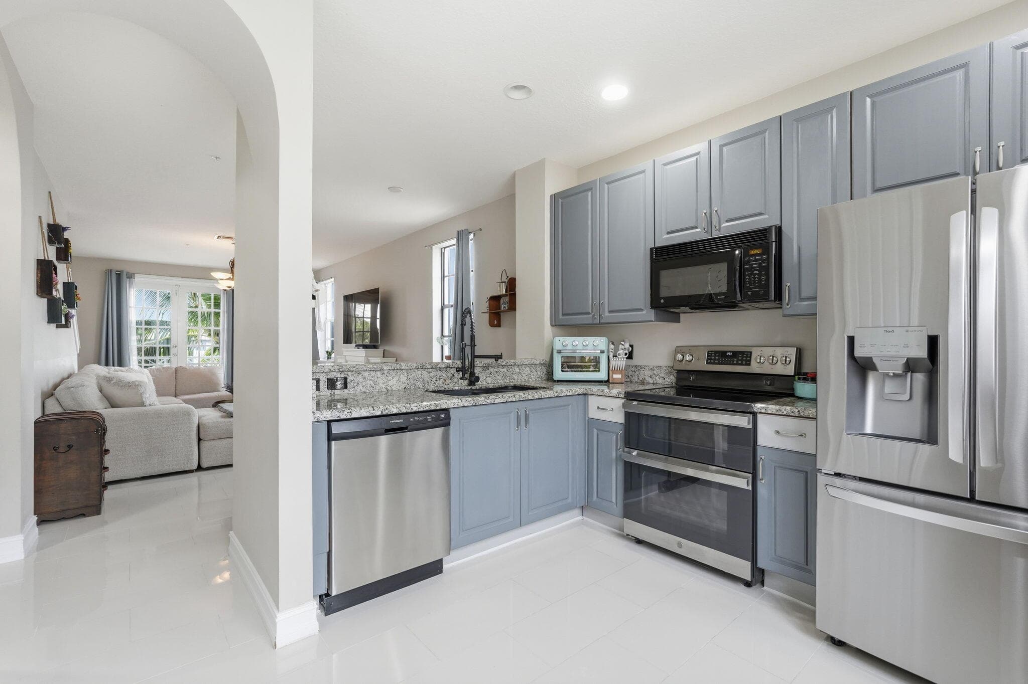 310 N Dixie Highway 104, Lake Worth Beach, FL 33460 — photo 21 of 35