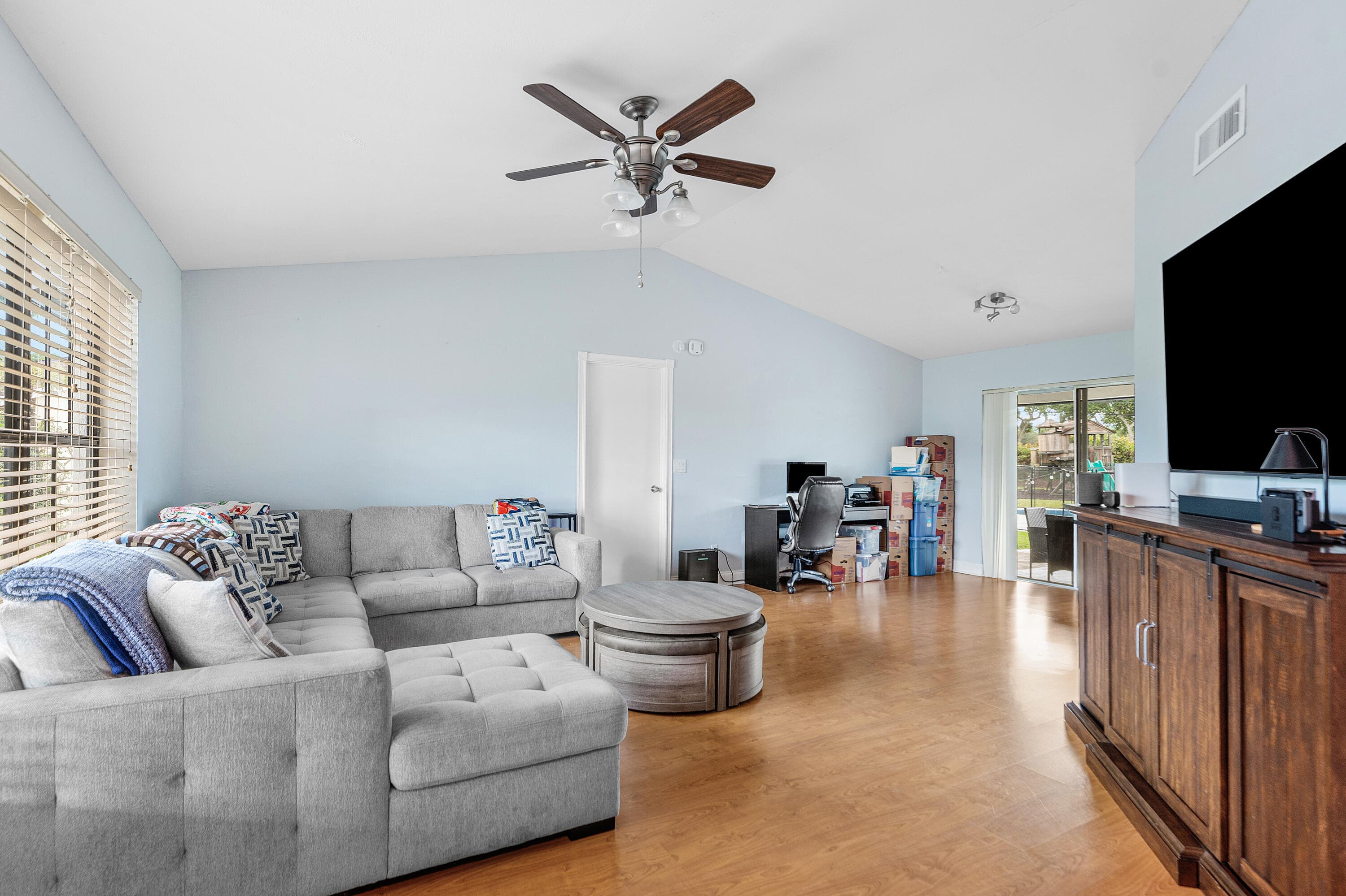 206 Parkwood Drive S, Royal Palm Beach, FL 33411 — photo 8 of 23