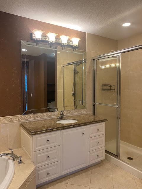 20 Harbour Isle Drive W 106, Fort Pierce, FL 34949 — photo 32 of 40
