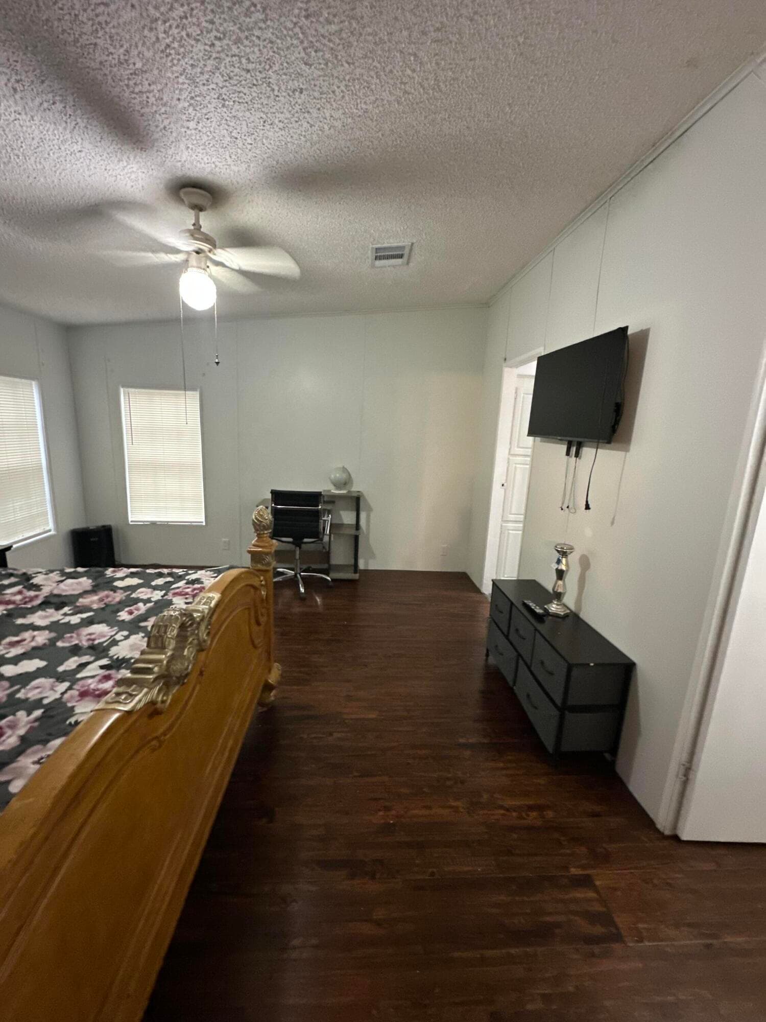 930 Deer Street, Clewiston, FL 33440 — photo 10 of 37