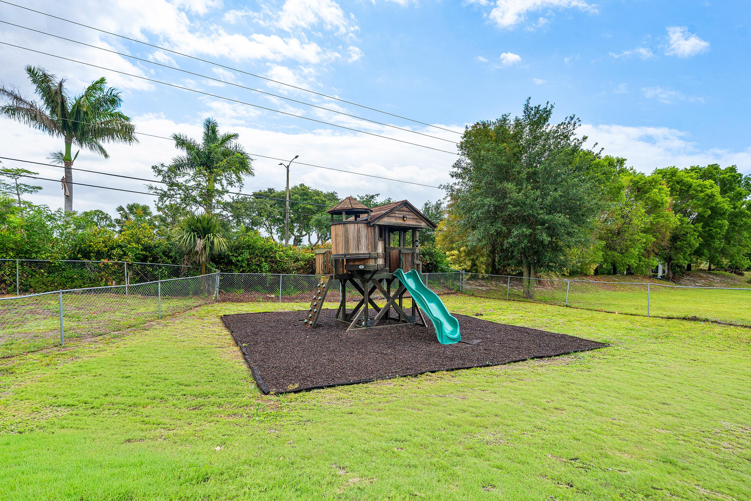 206 Parkwood Drive S, Royal Palm Beach, FL 33411 — photo 19 of 23