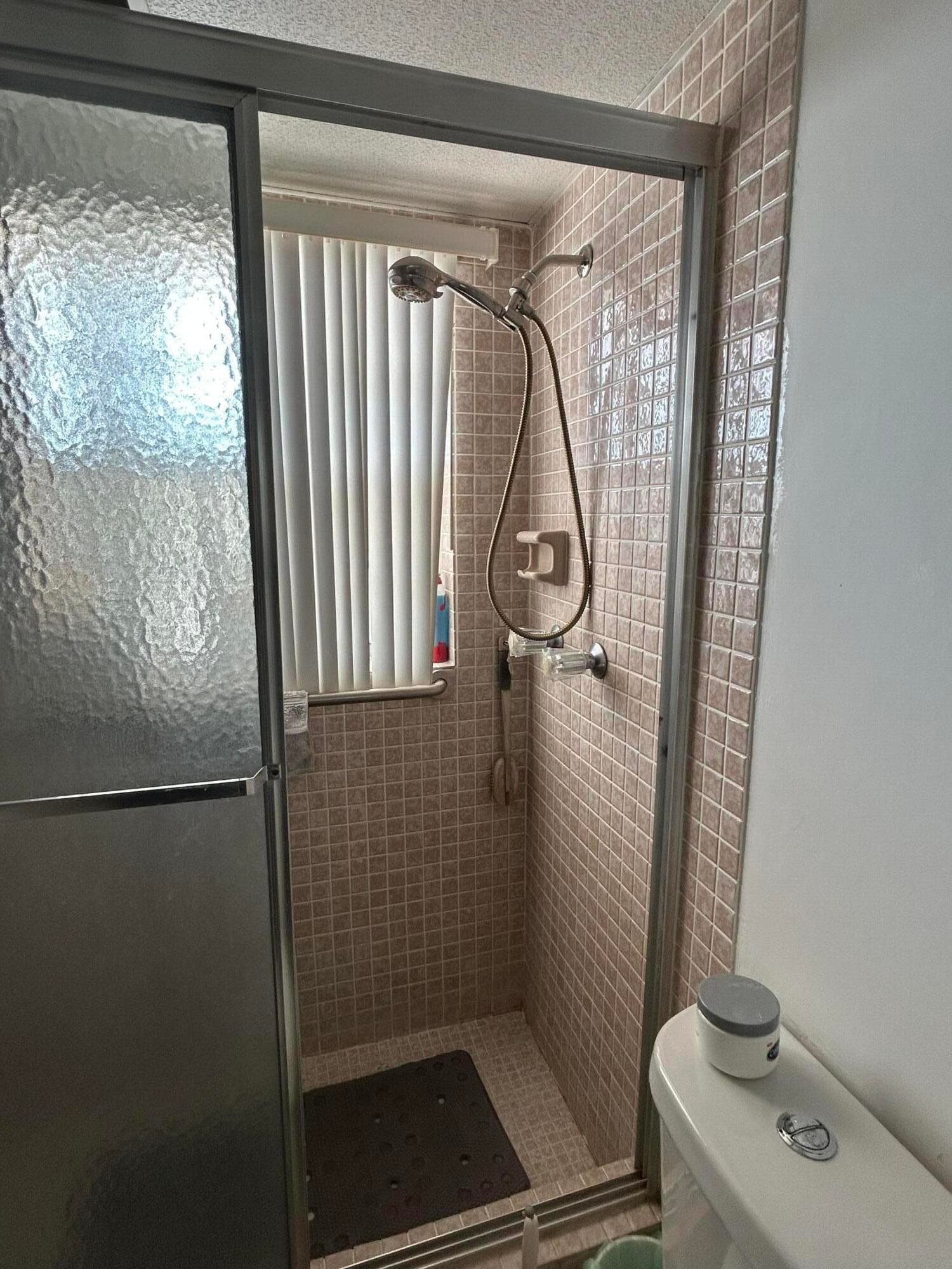 Condominium in Margate — photo 19 of 20