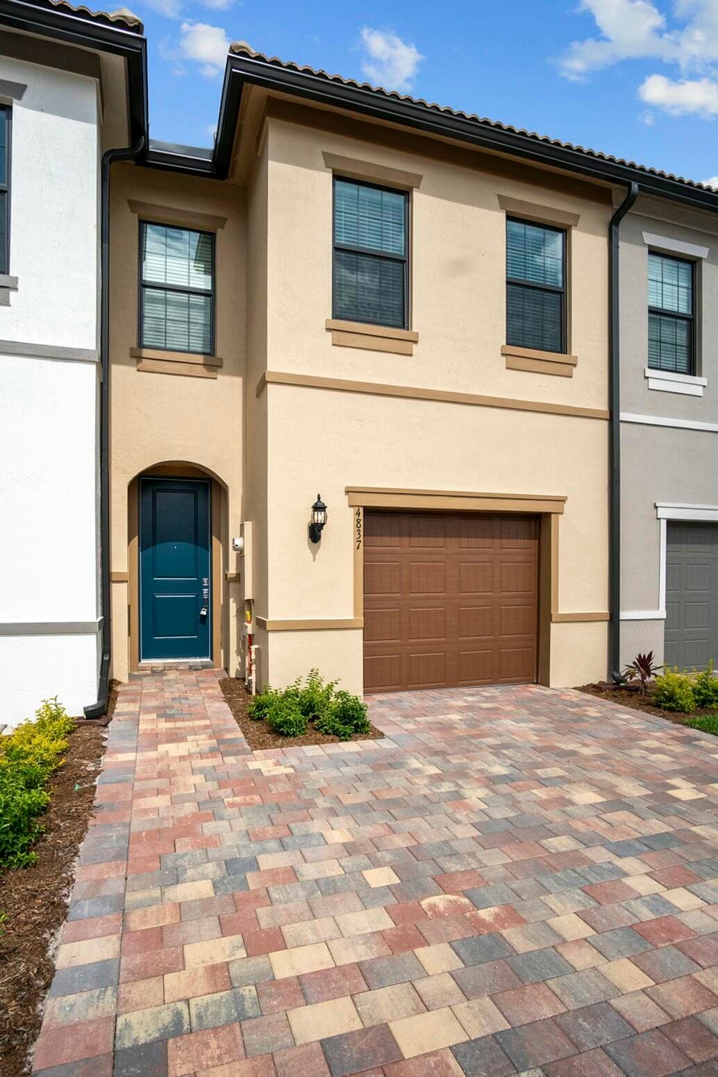 4837 Chantilly Road, Lake Worth, FL 33467 — photo 3 of 27