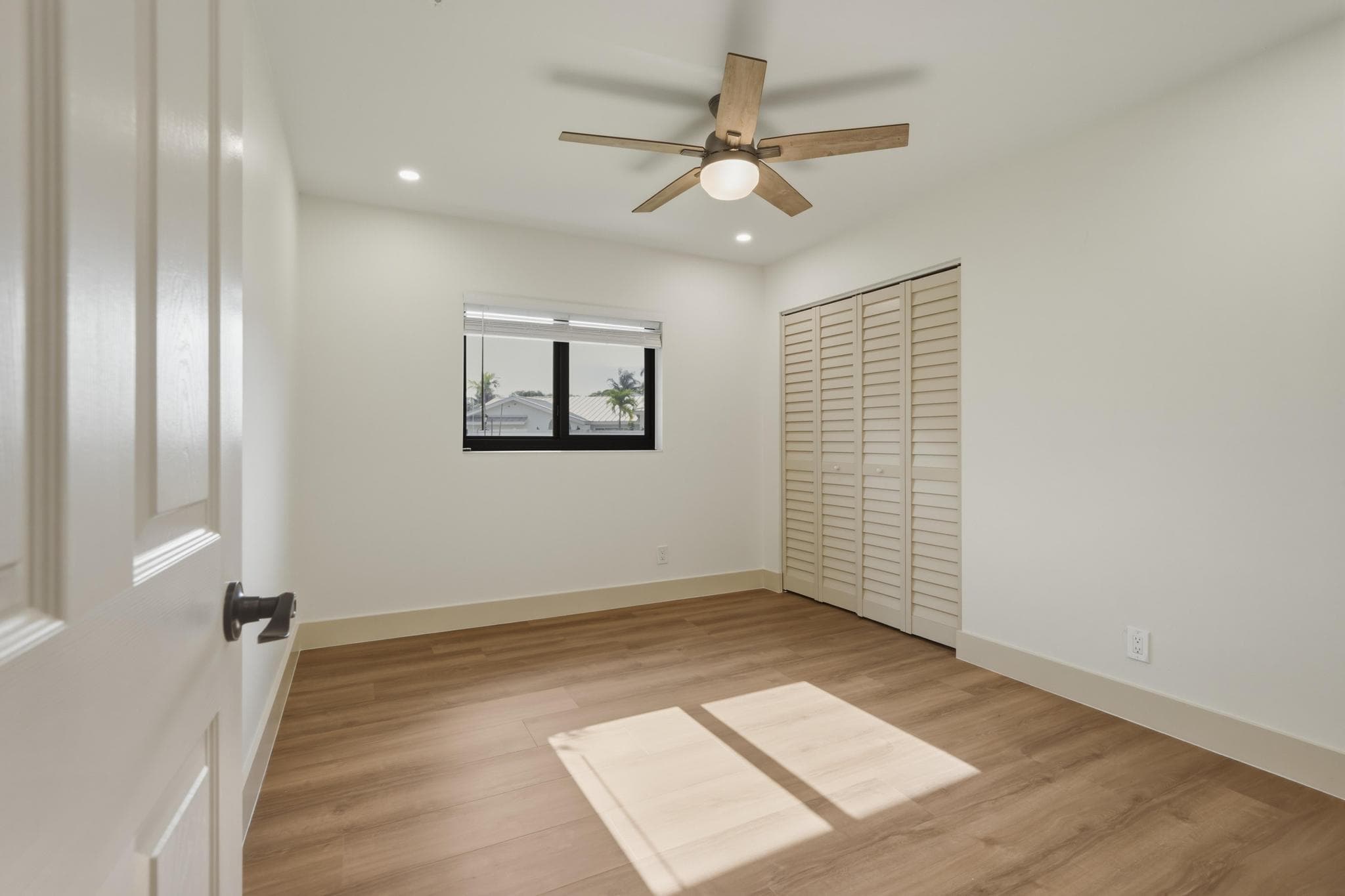 6711 NW 28th Terrace, Fort Lauderdale, FL 33309 — photo 10 of 23