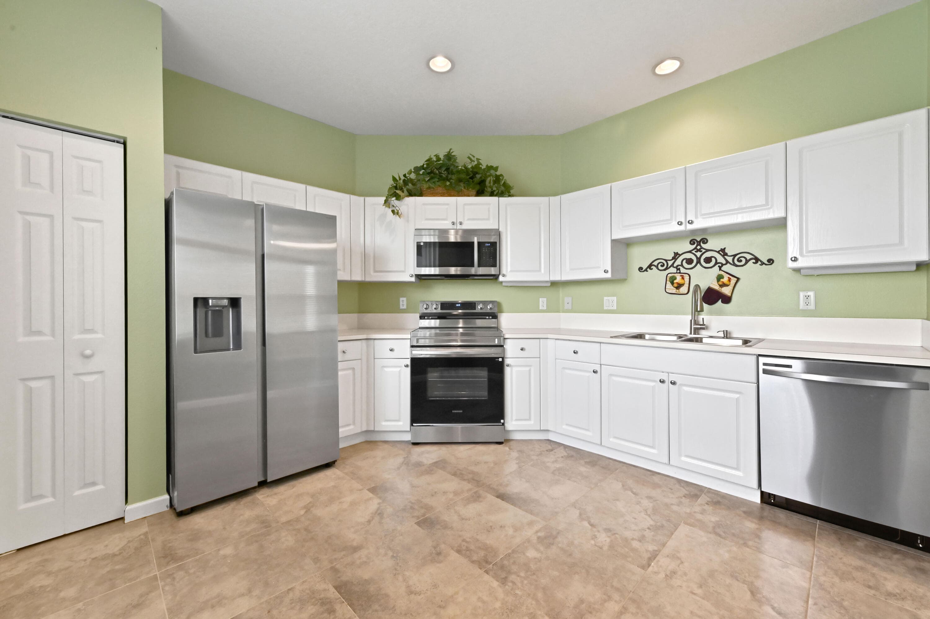 739 SW Rocky Bayou Terrace, Port St. Lucie, FL 34986 — photo 8 of 33