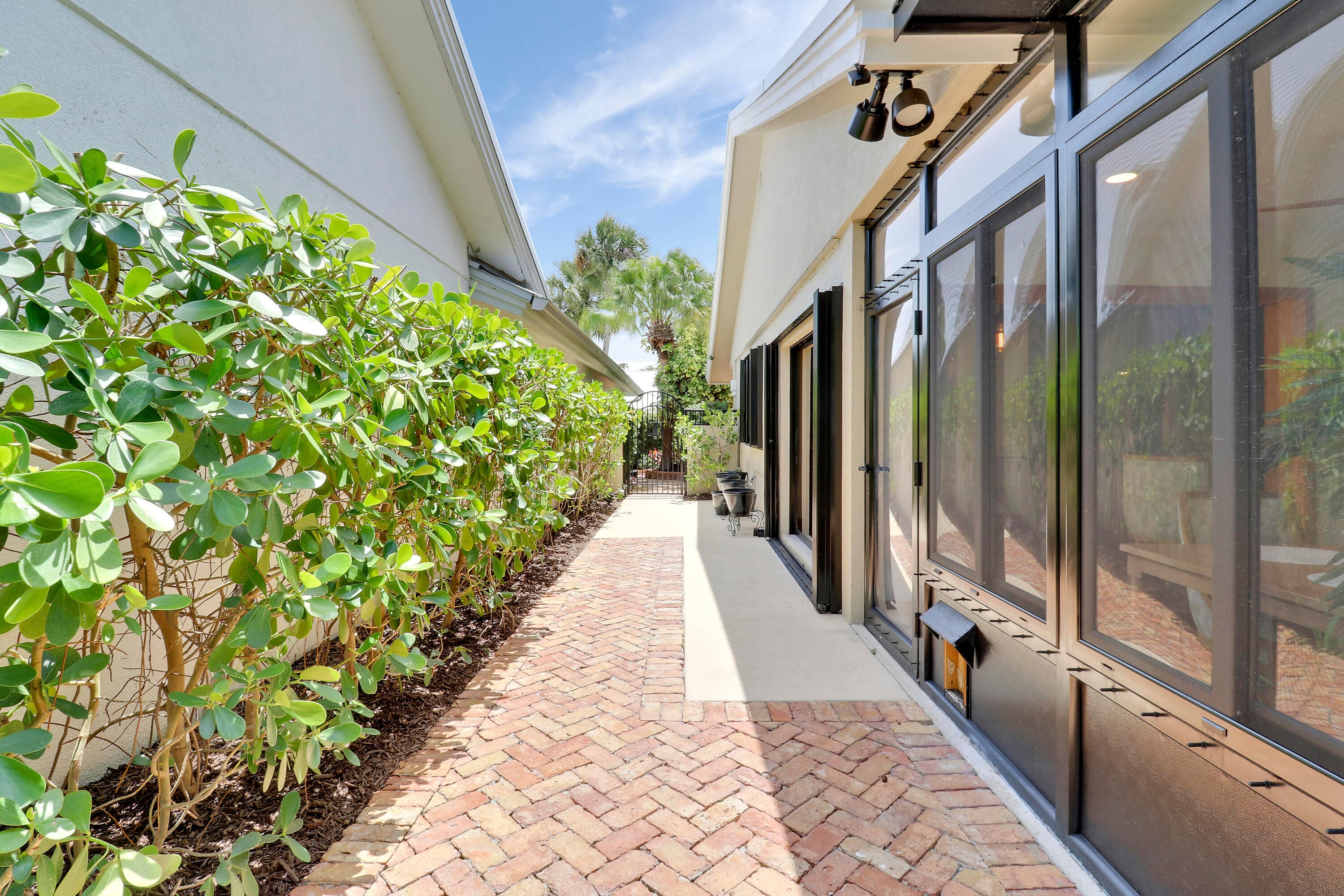 109 Seashore Drive, Jupiter, FL 33477 — photo 36 of 46