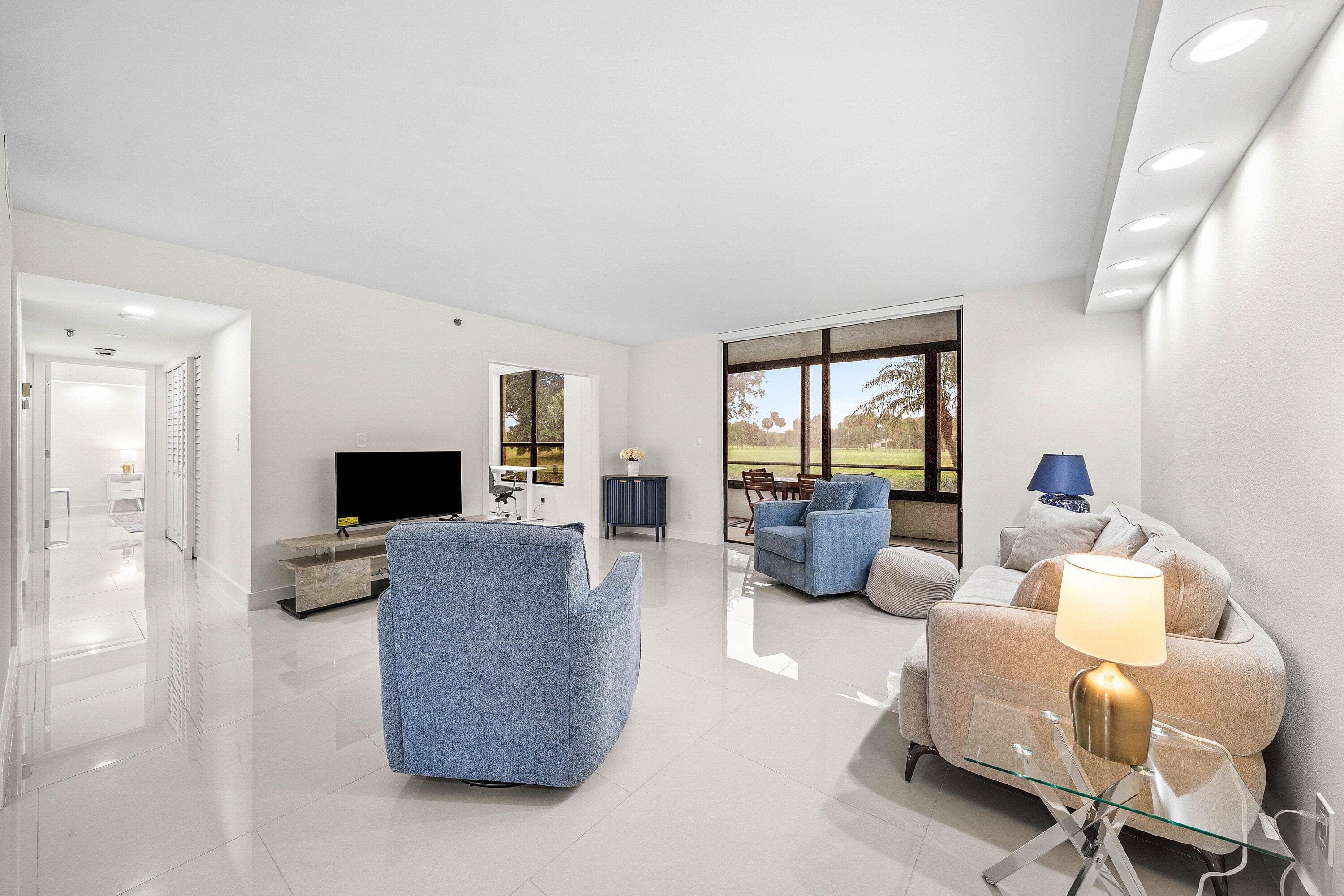 7145 Promenade Drive 101, Boca Raton, FL 33433 — photo 4 of 35