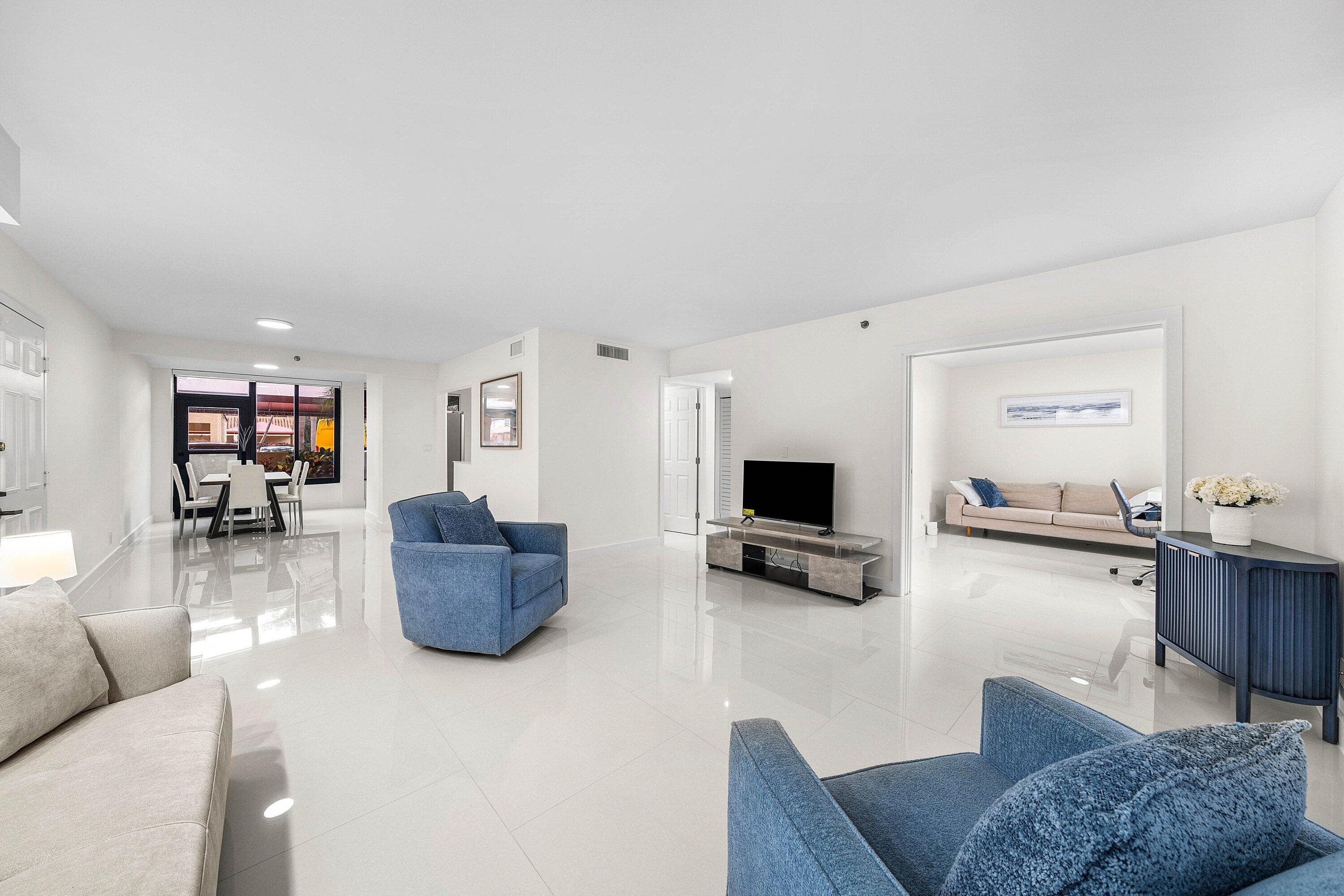 7145 Promenade Drive 101, Boca Raton, FL 33433 — photo 7 of 35