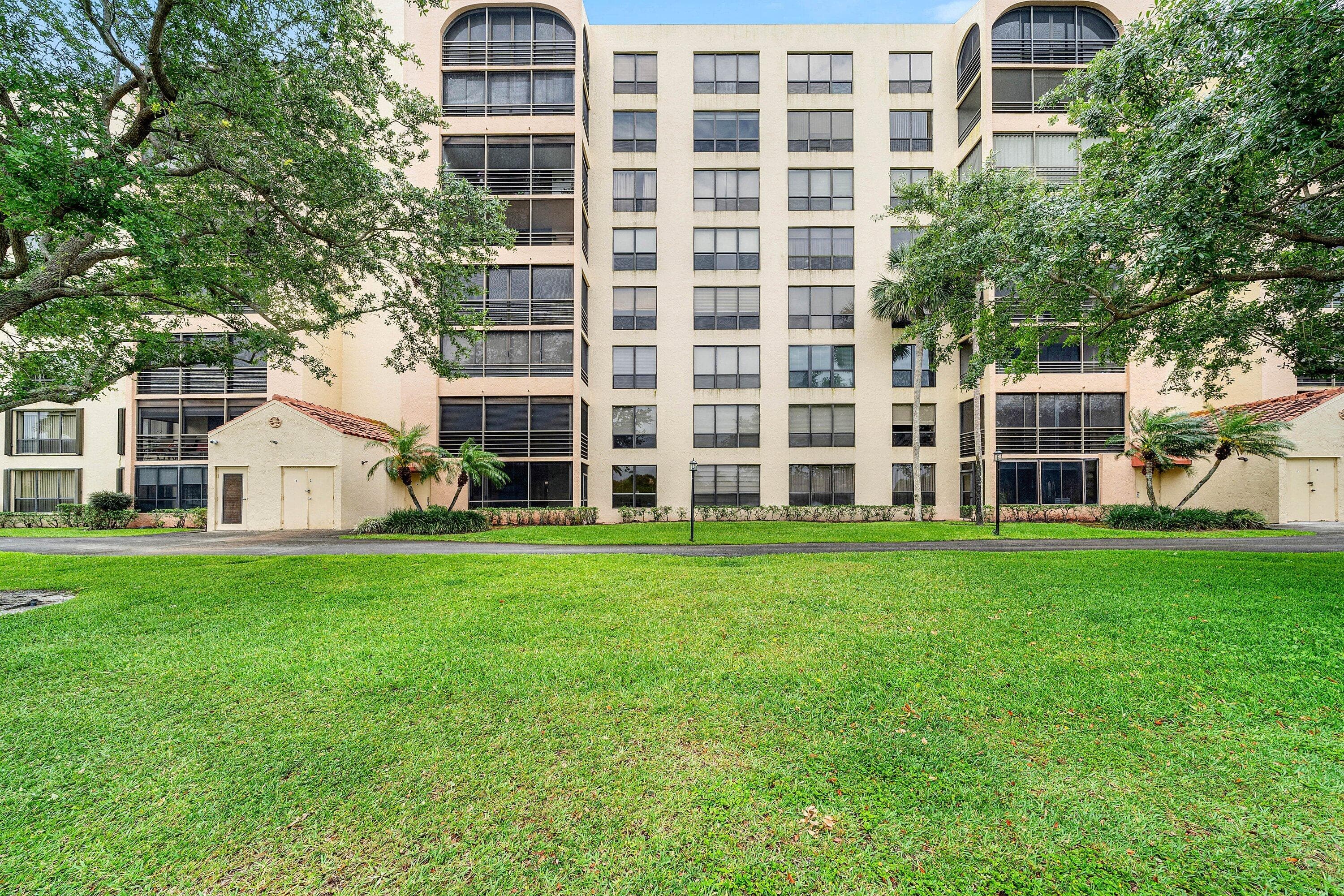 7145 Promenade Drive 101, Boca Raton, FL 33433 — photo 29 of 35