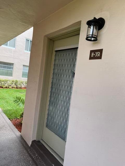 351 Capri H 351, Delray Beach, FL 33484 — photo 14 of 15