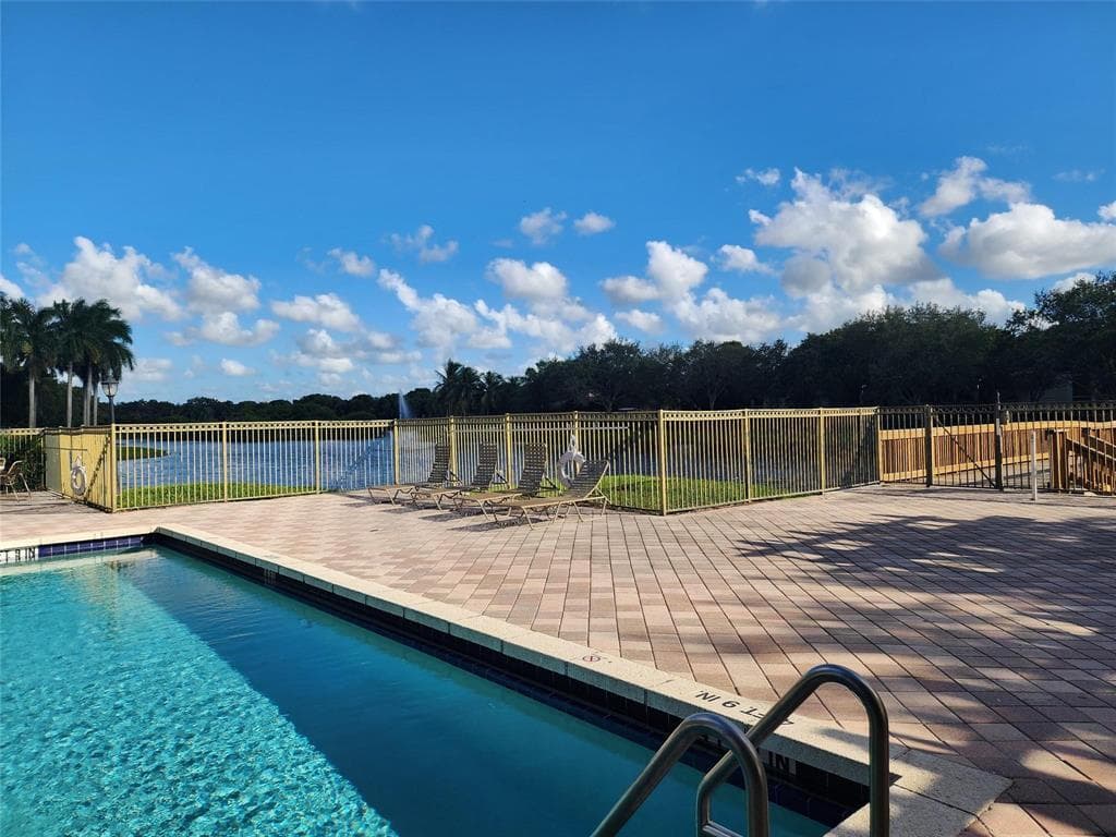 2494 Centergate Drive 301, Miramar, FL 33025 — photo 13 of 37
