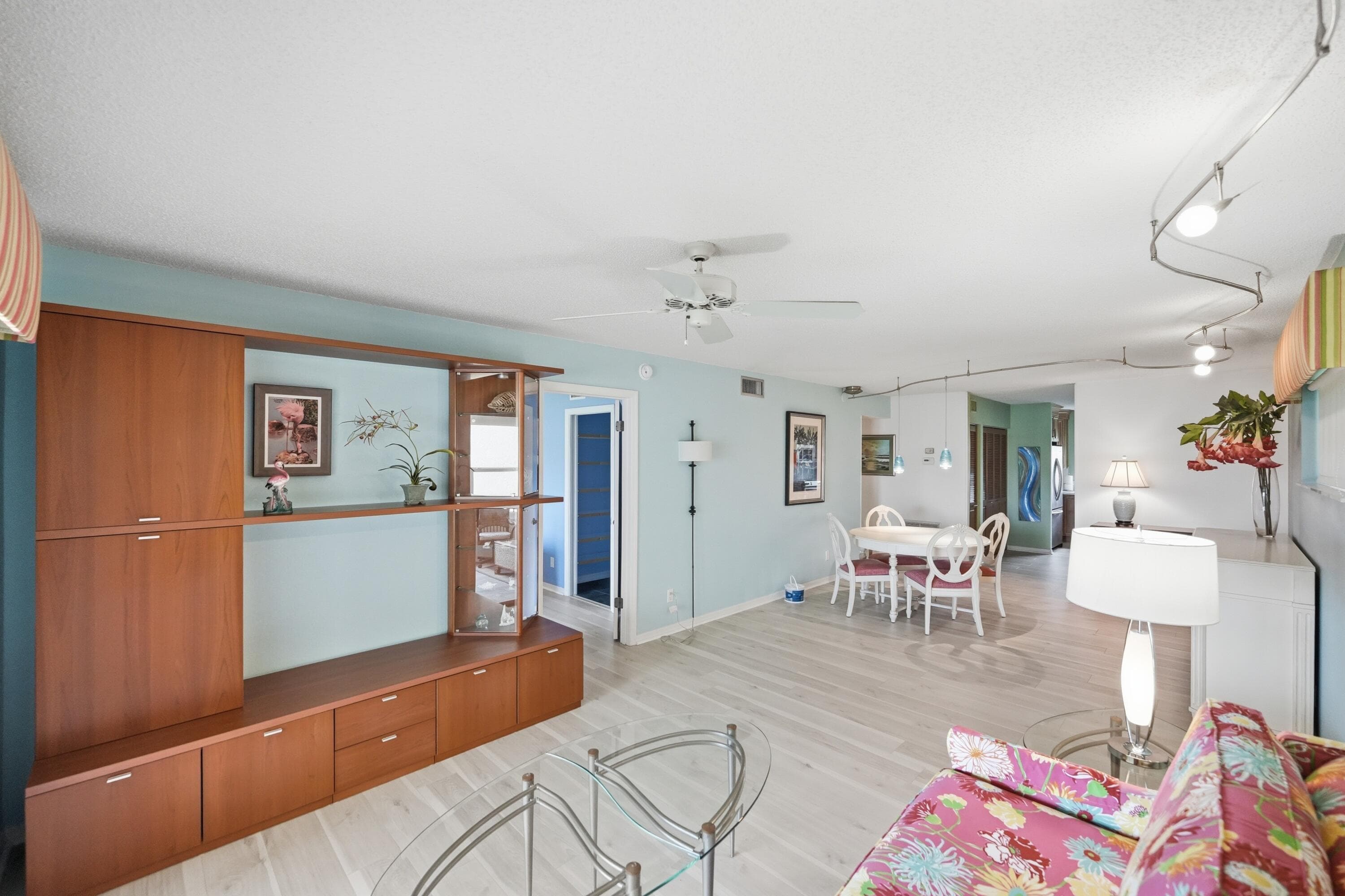 360 Grove Isle Circle, Vero Beach, FL 32962 — photo 9 of 58