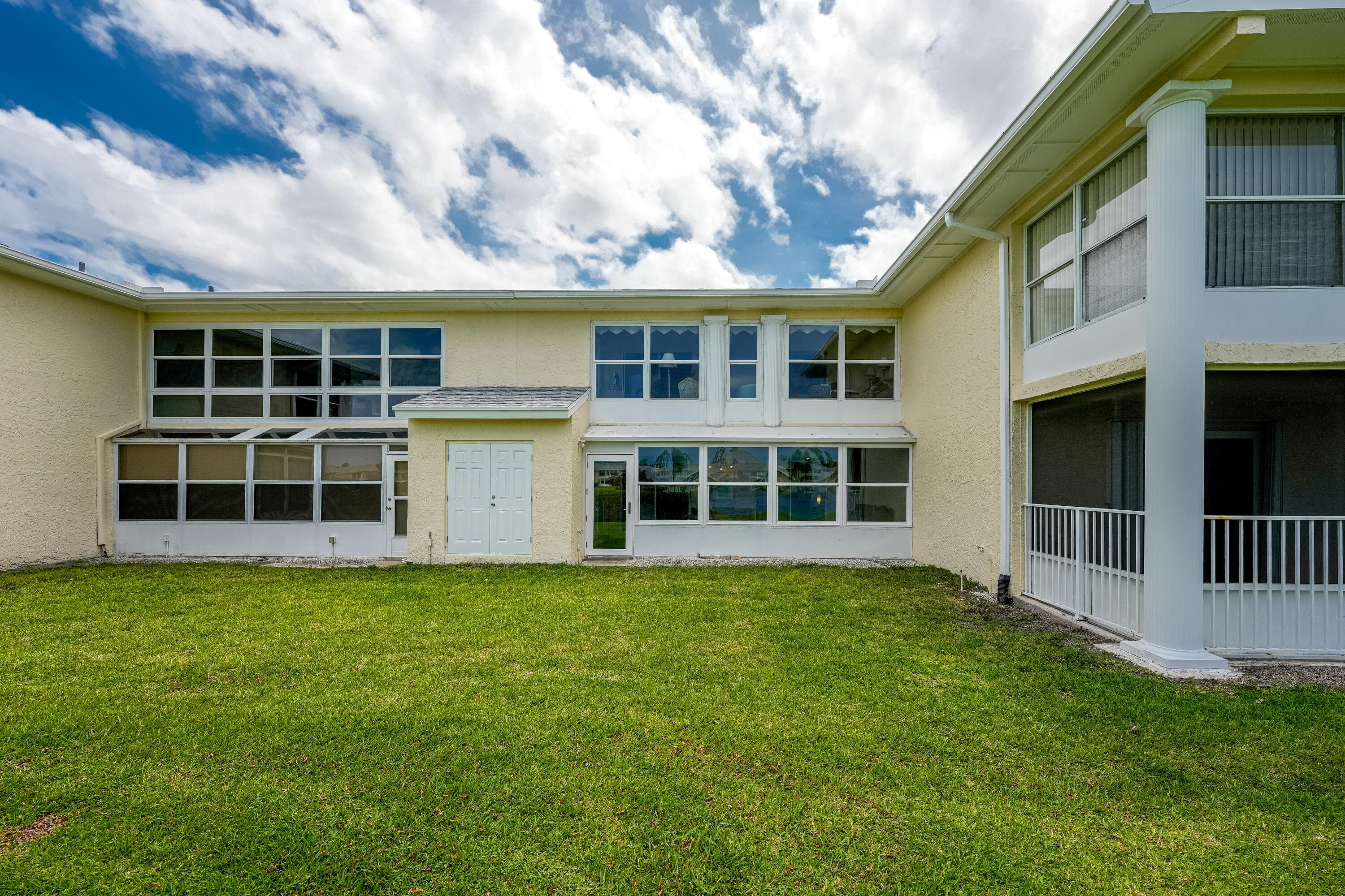 360 Grove Isle Circle, Vero Beach, FL 32962 — photo 33 of 58