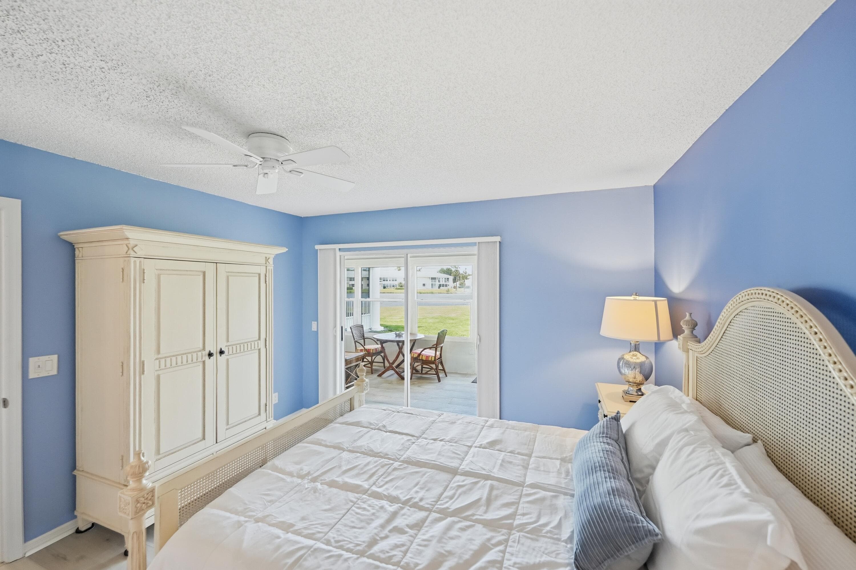 360 Grove Isle Circle, Vero Beach, FL 32962 — photo 20 of 58