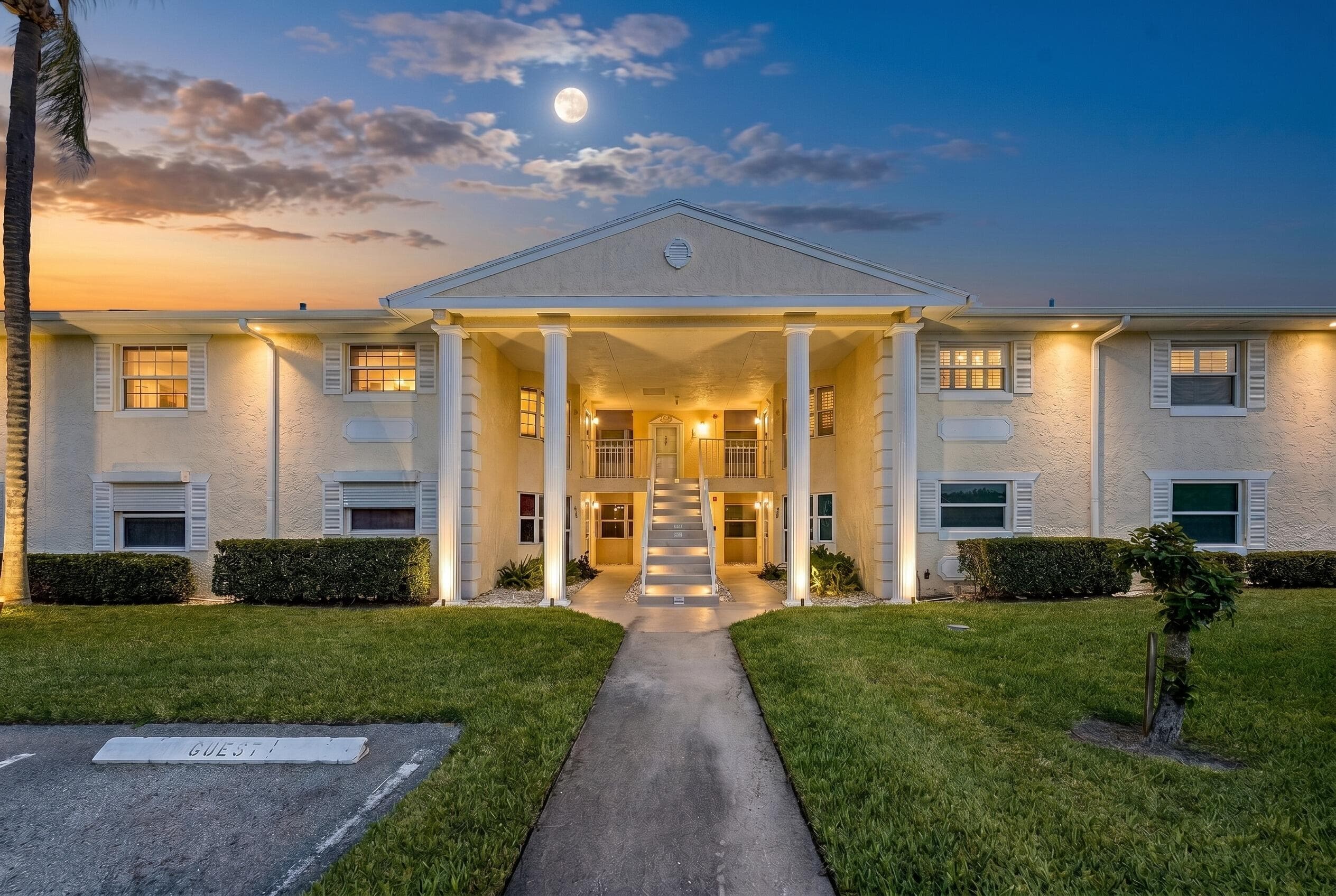360 Grove Isle Circle, Vero Beach, FL 32962 — photo 2 of 58