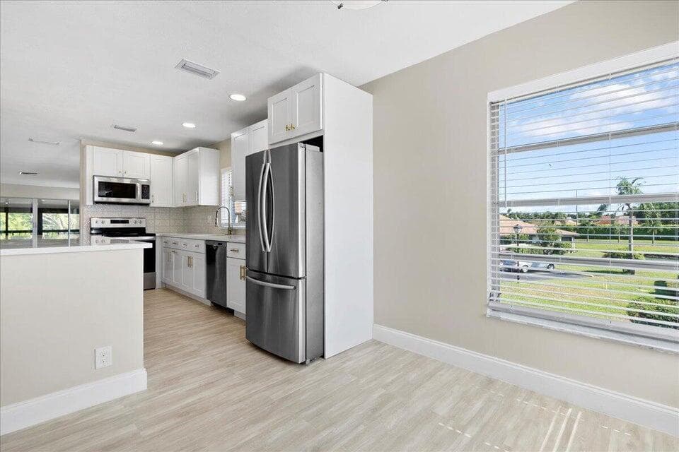 13921 Royal Palm Court D, Delray Beach, FL 33484 — photo 2 of 44