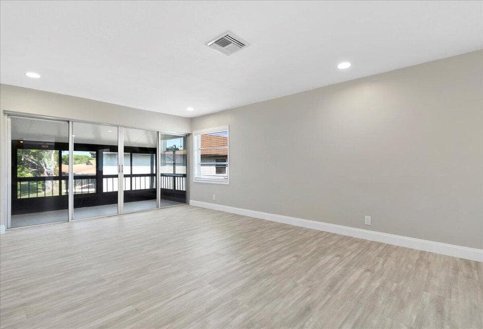 13921 Royal Palm Court D, Delray Beach, FL 33484 — photo 13 of 44