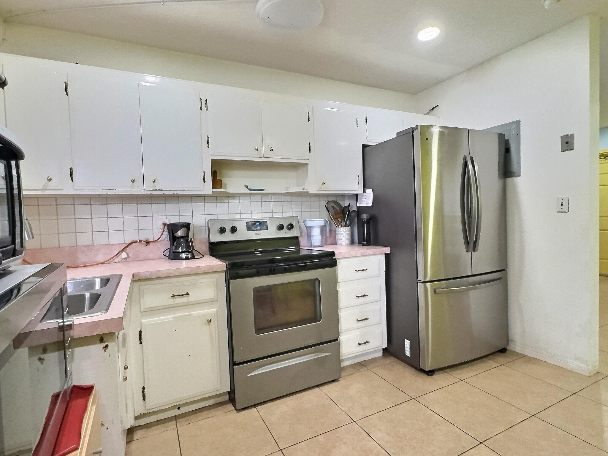 4570 NW 16th Terrace, Tamarac, FL 33309 — photo 10 of 35