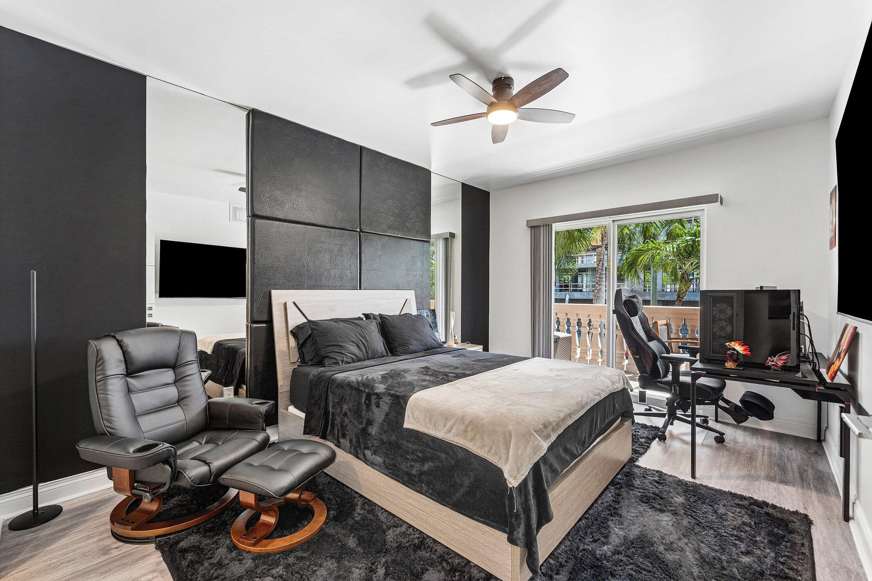 19 Hendricks Isle, Fort Lauderdale, FL 33301 — photo 31 of 39
