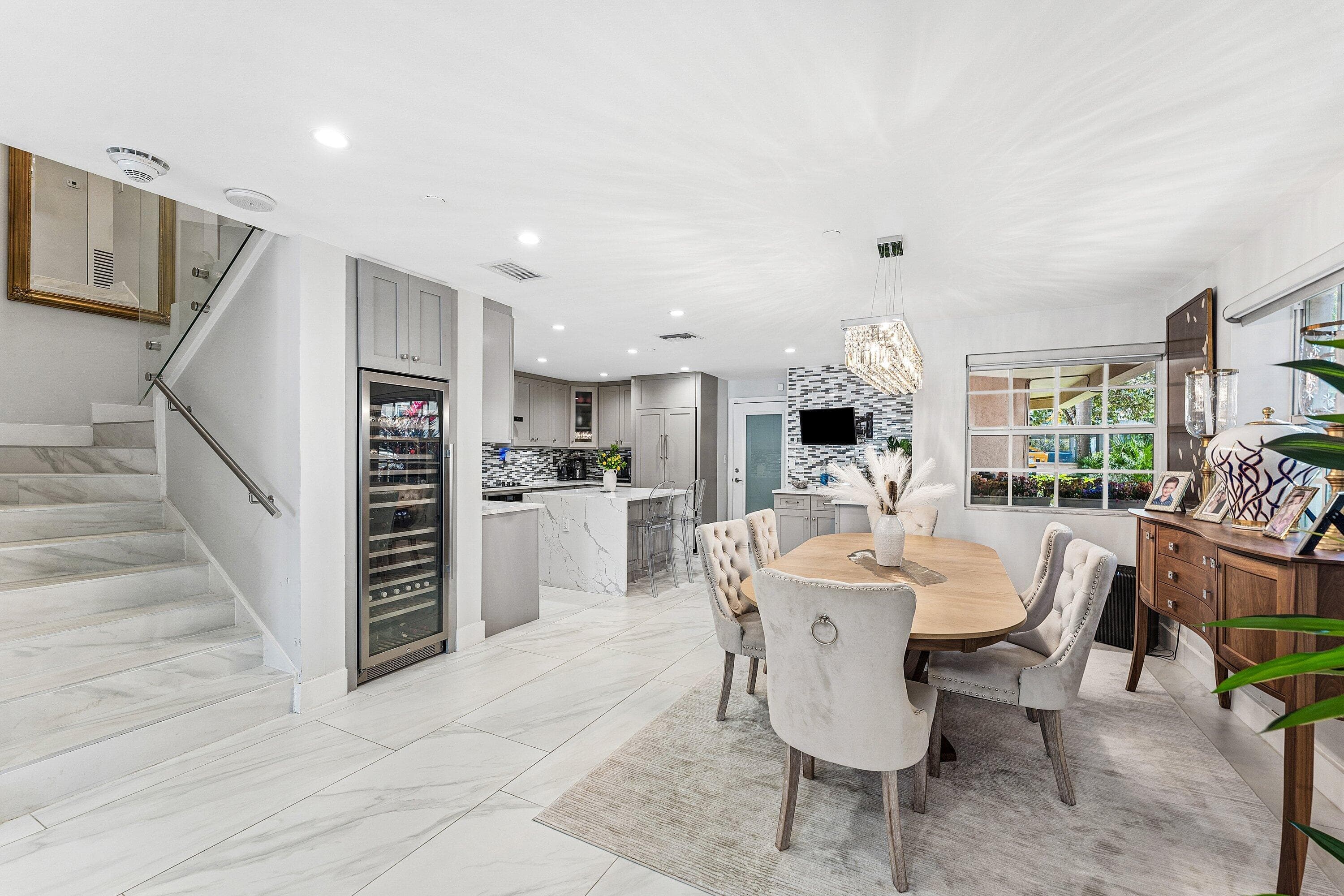 19 Hendricks Isle, Fort Lauderdale, FL 33301 — photo 5 of 39