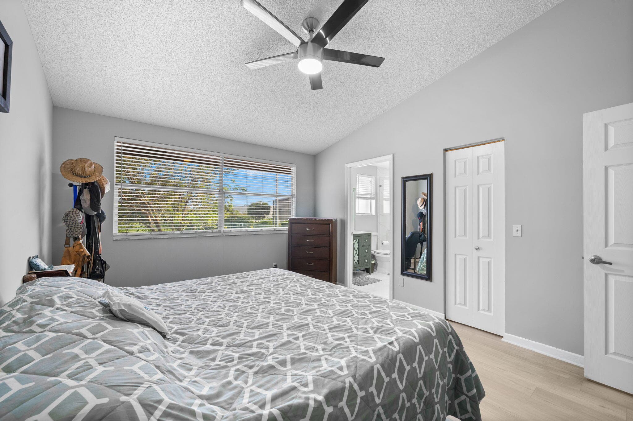 1246 NW 51st Street, Deerfield Beach, FL 33442 — photo 10 of 26