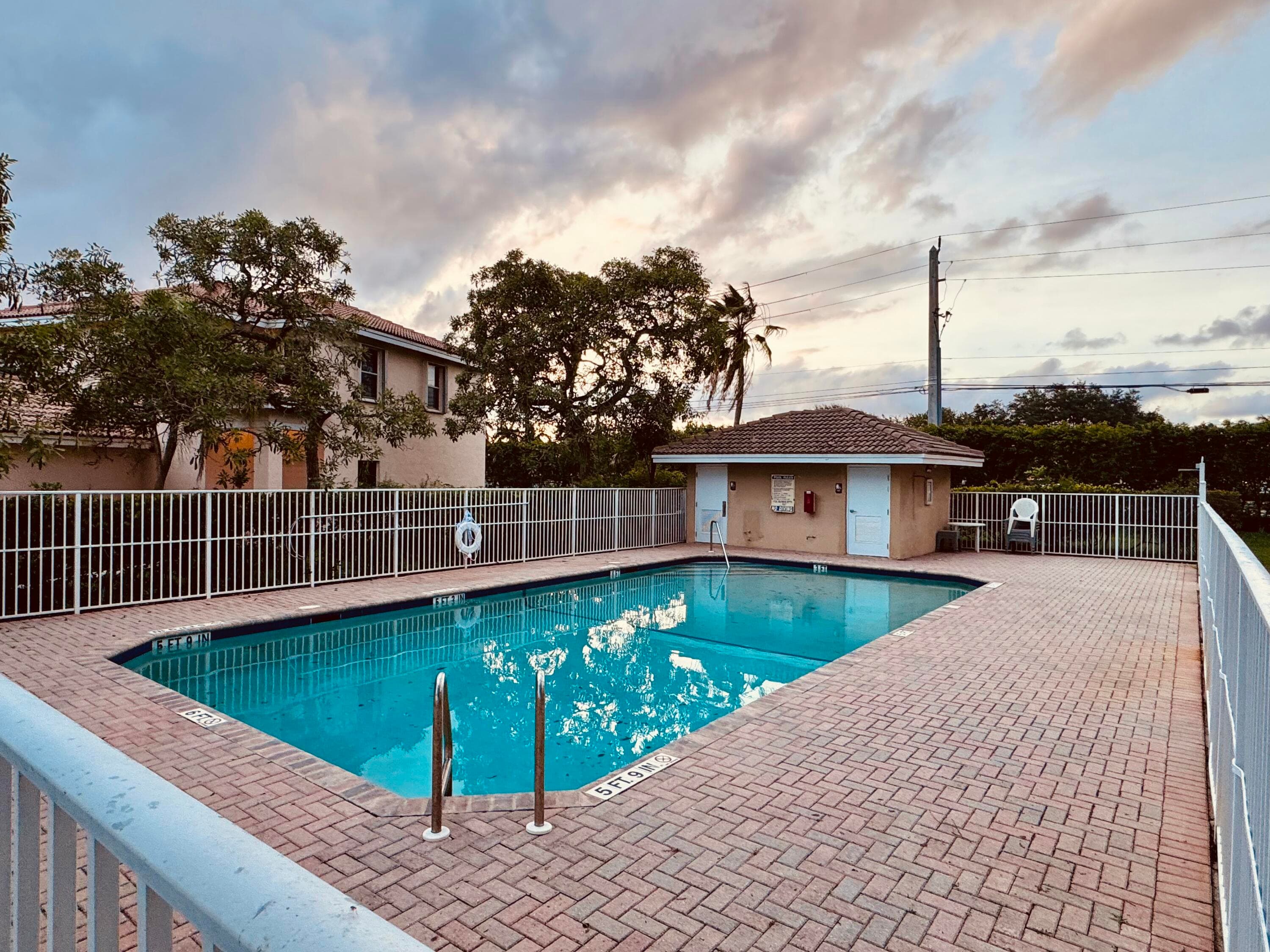 7962 N Silverado Circle, Hollywood, FL 33024 — photo 38 of 39