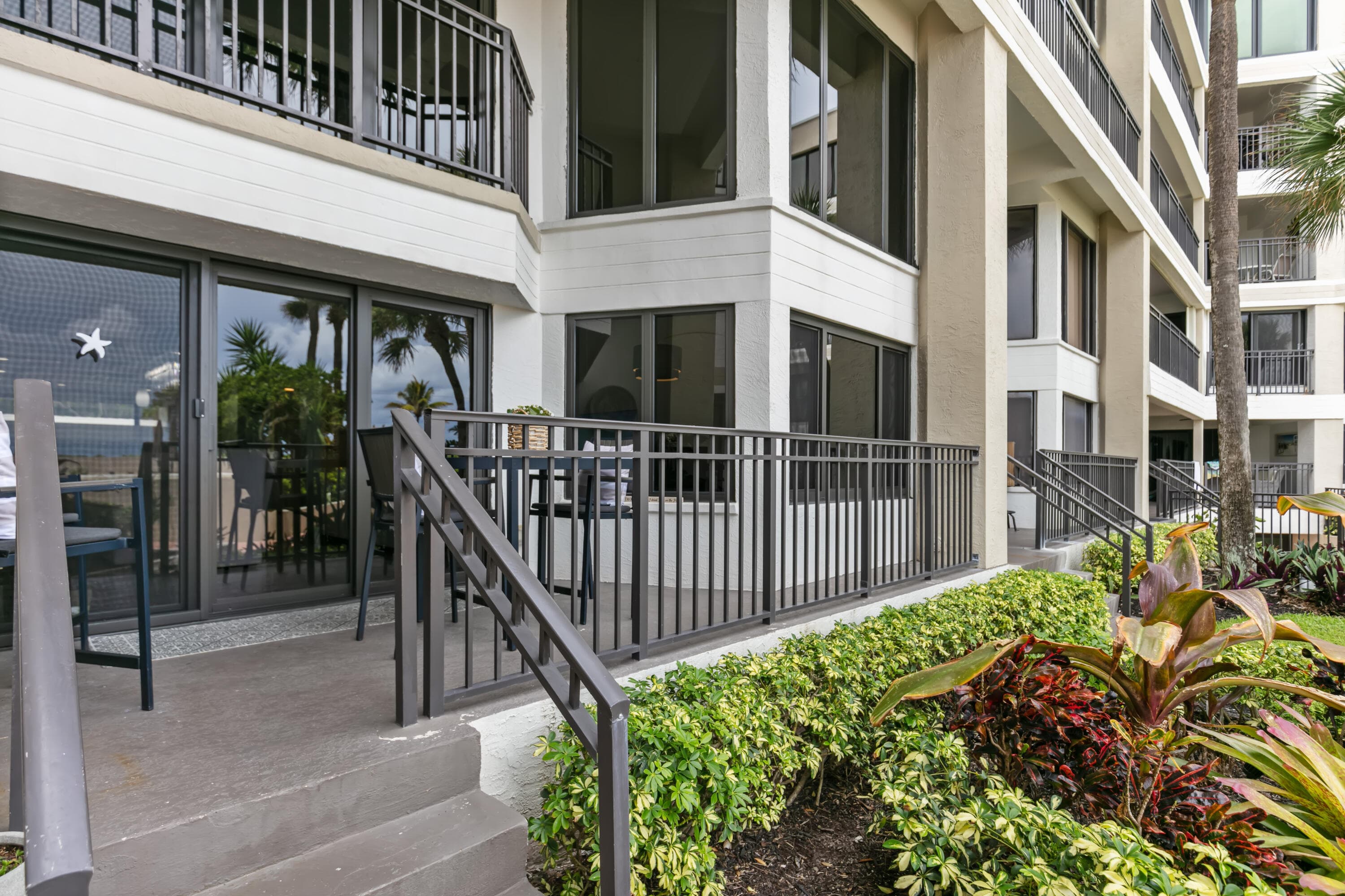 665 SE 21st Avenue 104, Deerfield Beach, FL 33441 — photo 13 of 45