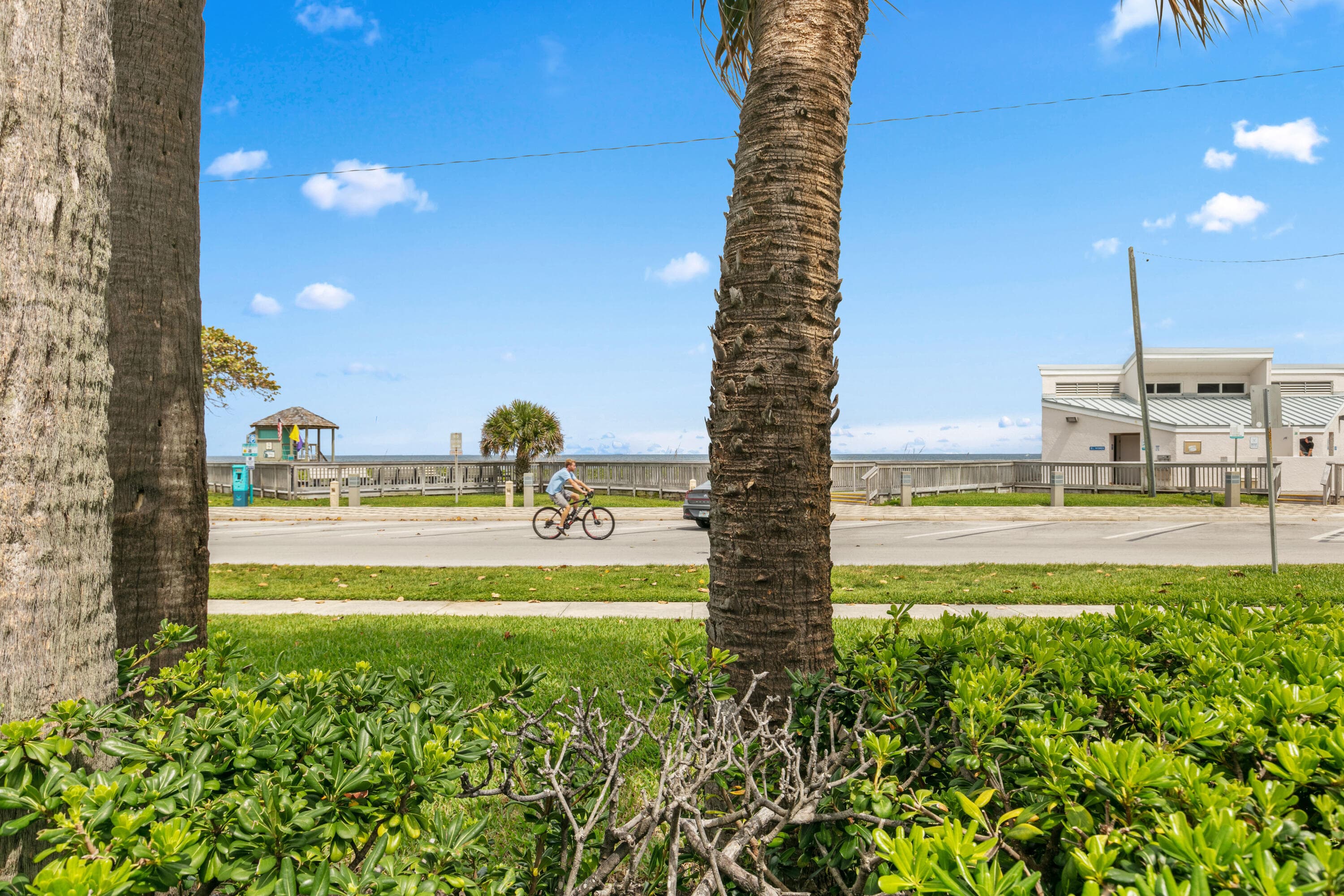 665 SE 21st Avenue 104, Deerfield Beach, FL 33441 — photo 42 of 45