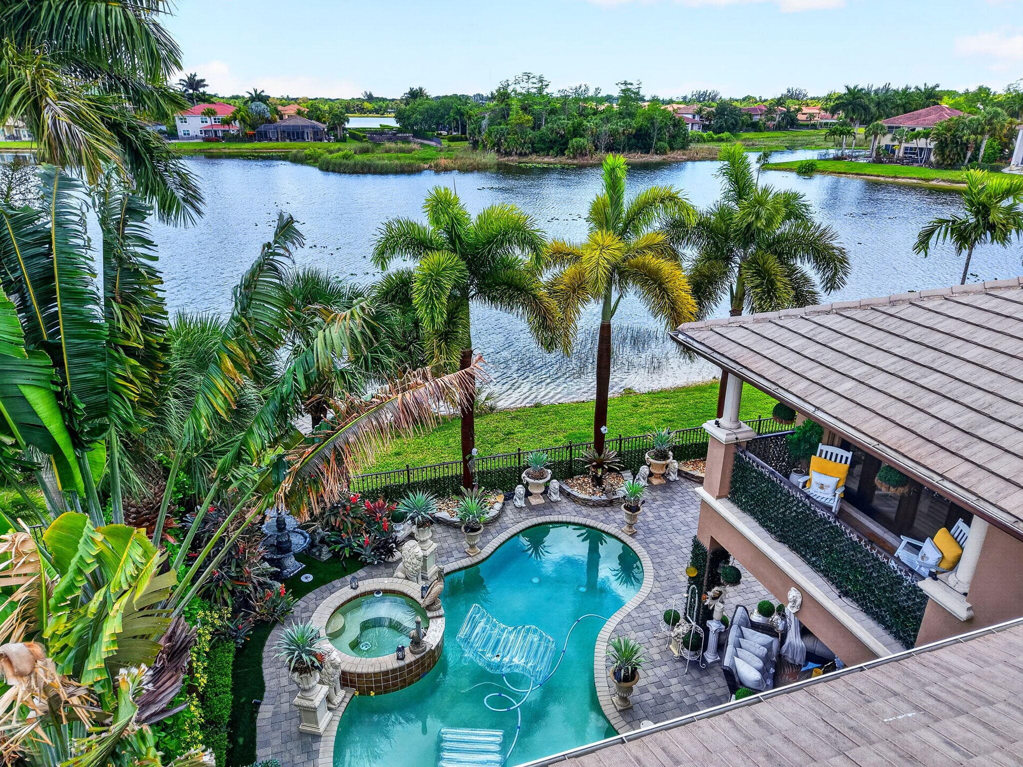 611 Edgebrook Lane, Royal Palm Beach, FL 33411 — photo 2 of 95