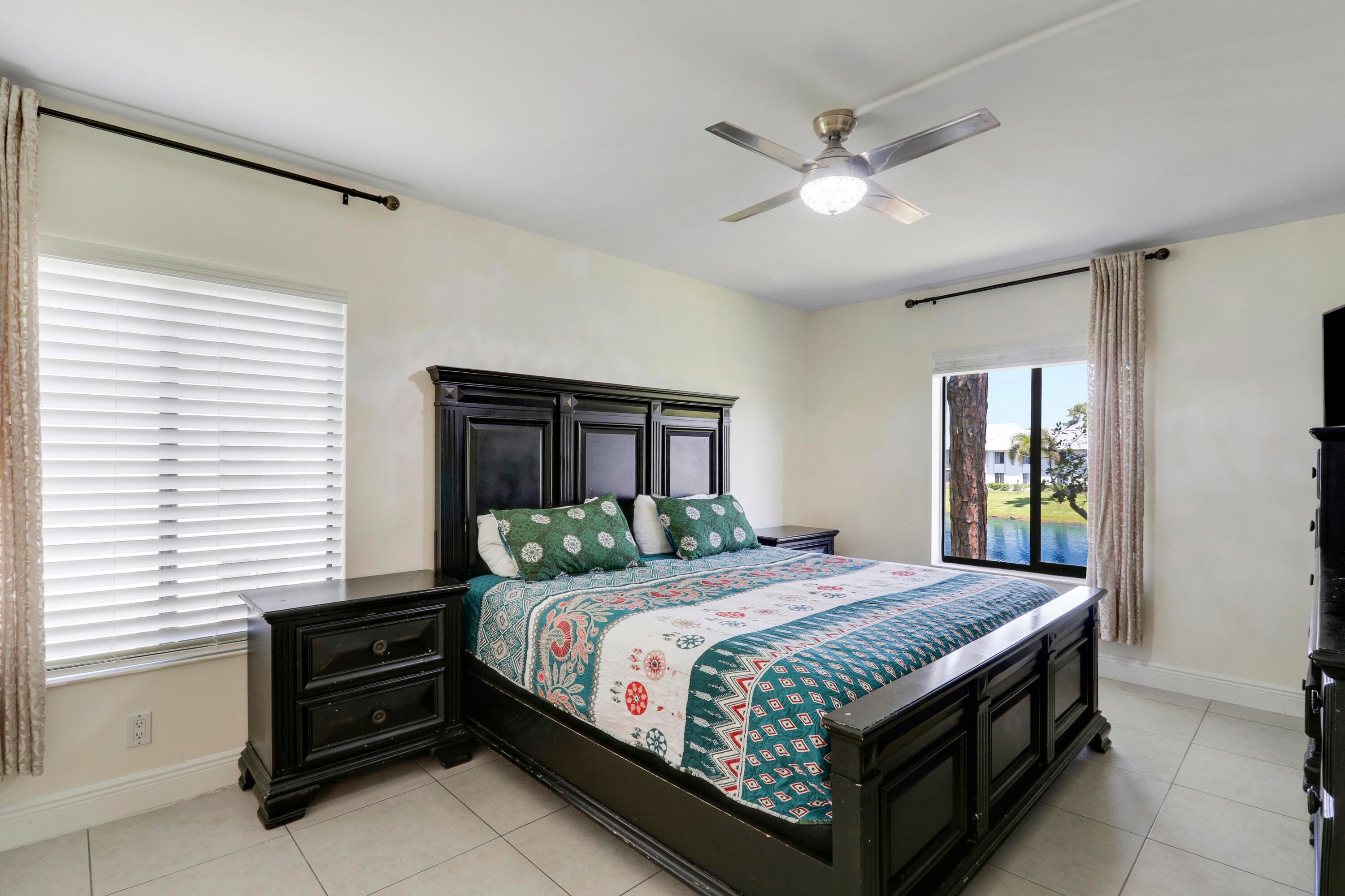 3630 Alder Drive E2, West Palm Beach, FL 33417 — photo 27 of 40