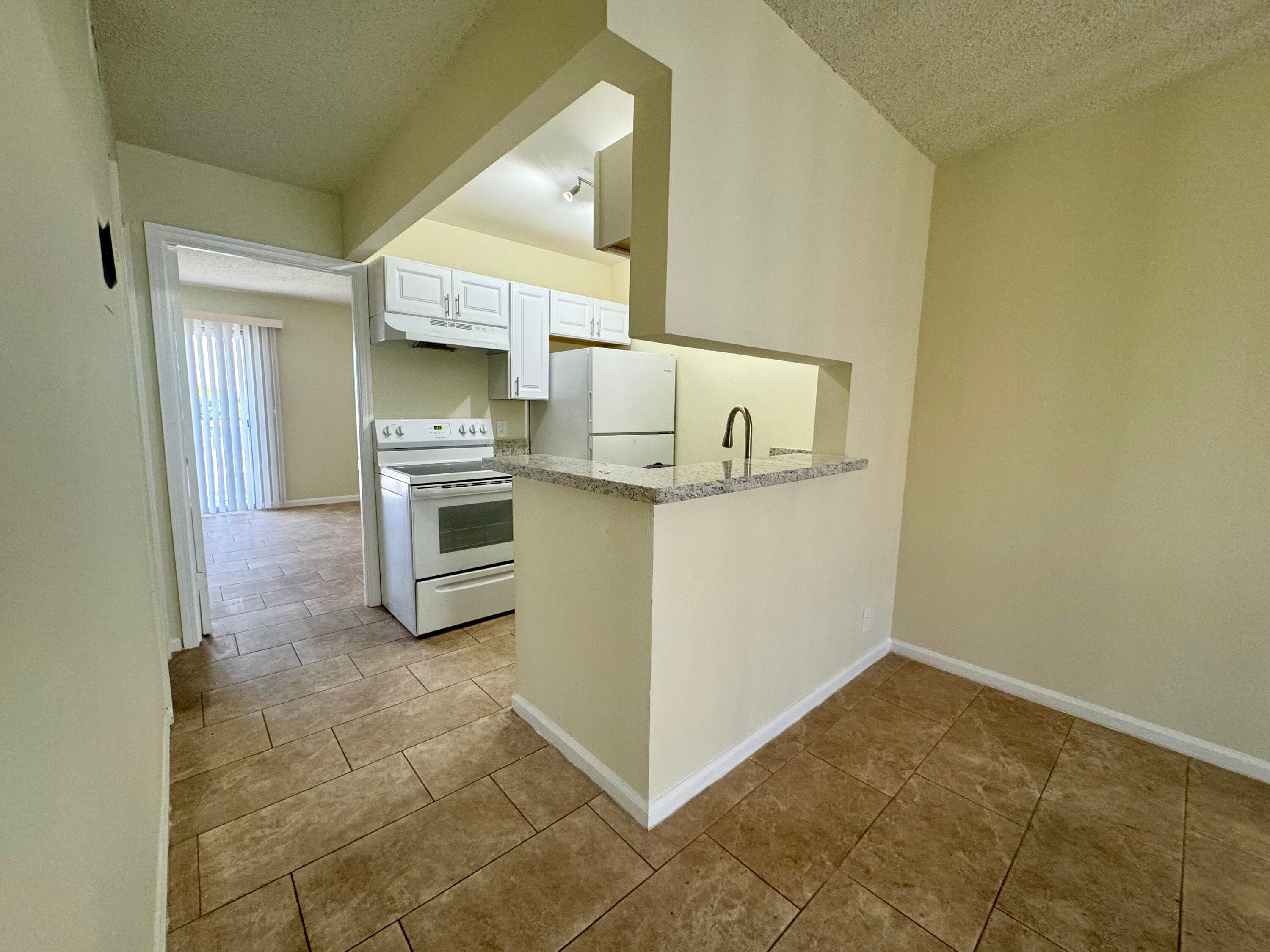 1500 N Congress Avenue A313, West Palm Beach, FL 33401 — photo 4 of 18