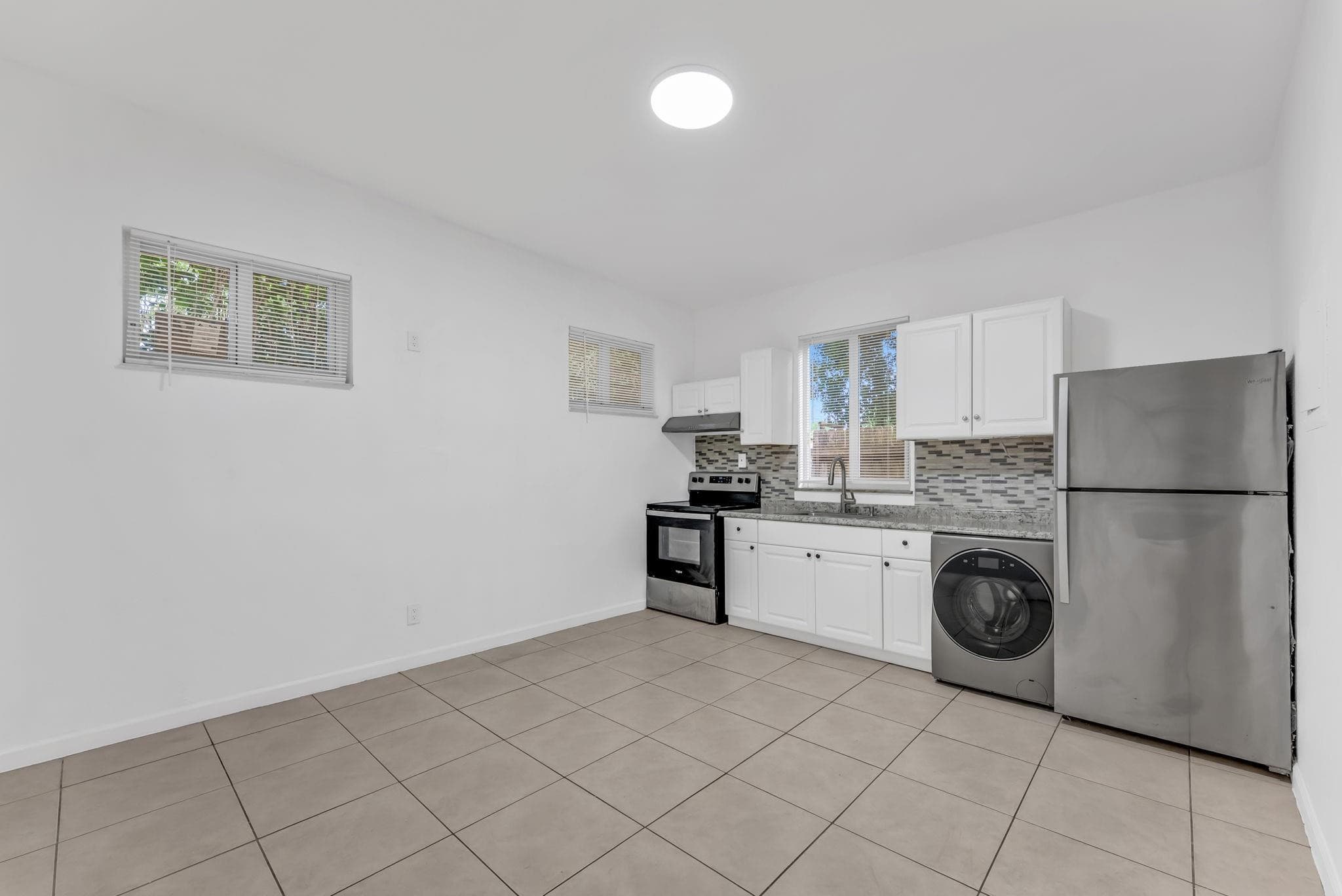 1340 NE 1st Avenue, Fort Lauderdale, FL 33304 — photo 12 of 14