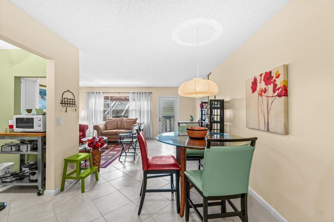68 Suffolk B 68, Boca Raton, FL 33434 — photo 10 of 26