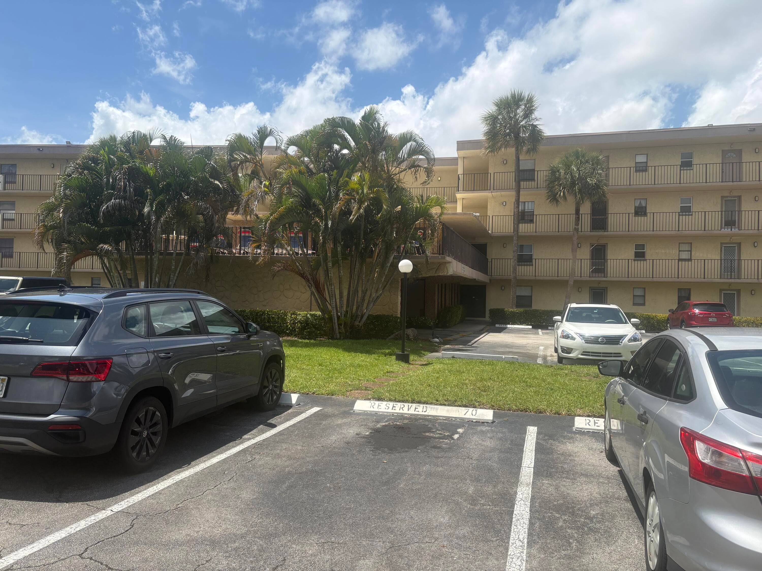 9355 SW 8th Street 225, Boca Raton, FL 33428 — photo 1 of 21