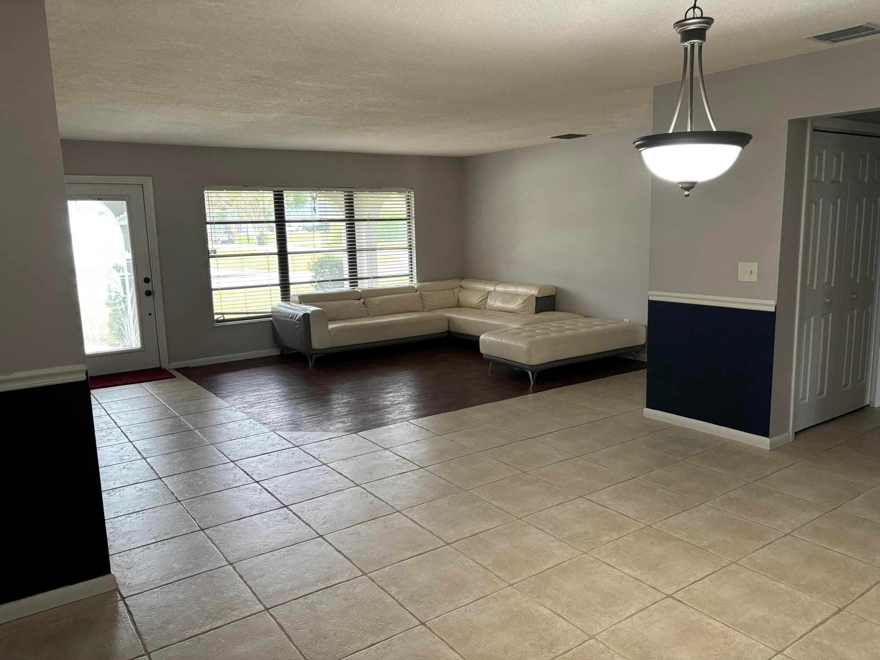 202 SW Crescent Avenue, Port St. Lucie, FL 34984 — photo 40 of 43
