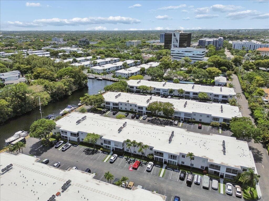 6379 Bay Club Drive 2, Fort Lauderdale, FL 33308 — photo 26 of 26