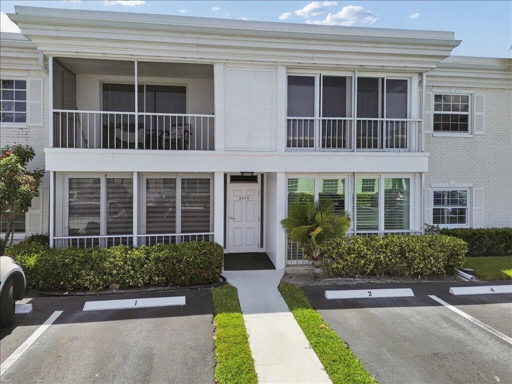 6379 Bay Club Drive 2, Fort Lauderdale, FL 33308 — photo 23 of 26